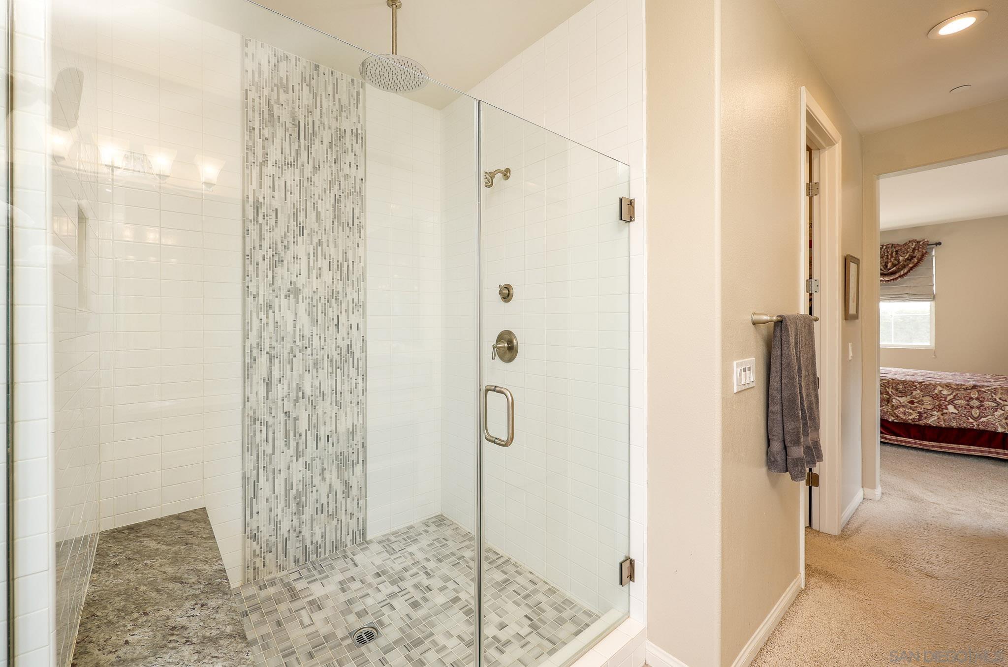 Detail Gallery Image 17 of 34 For 1818  Hayden Ranch Rd, Vista,  CA 92084 - 4 Beds | 3 Baths