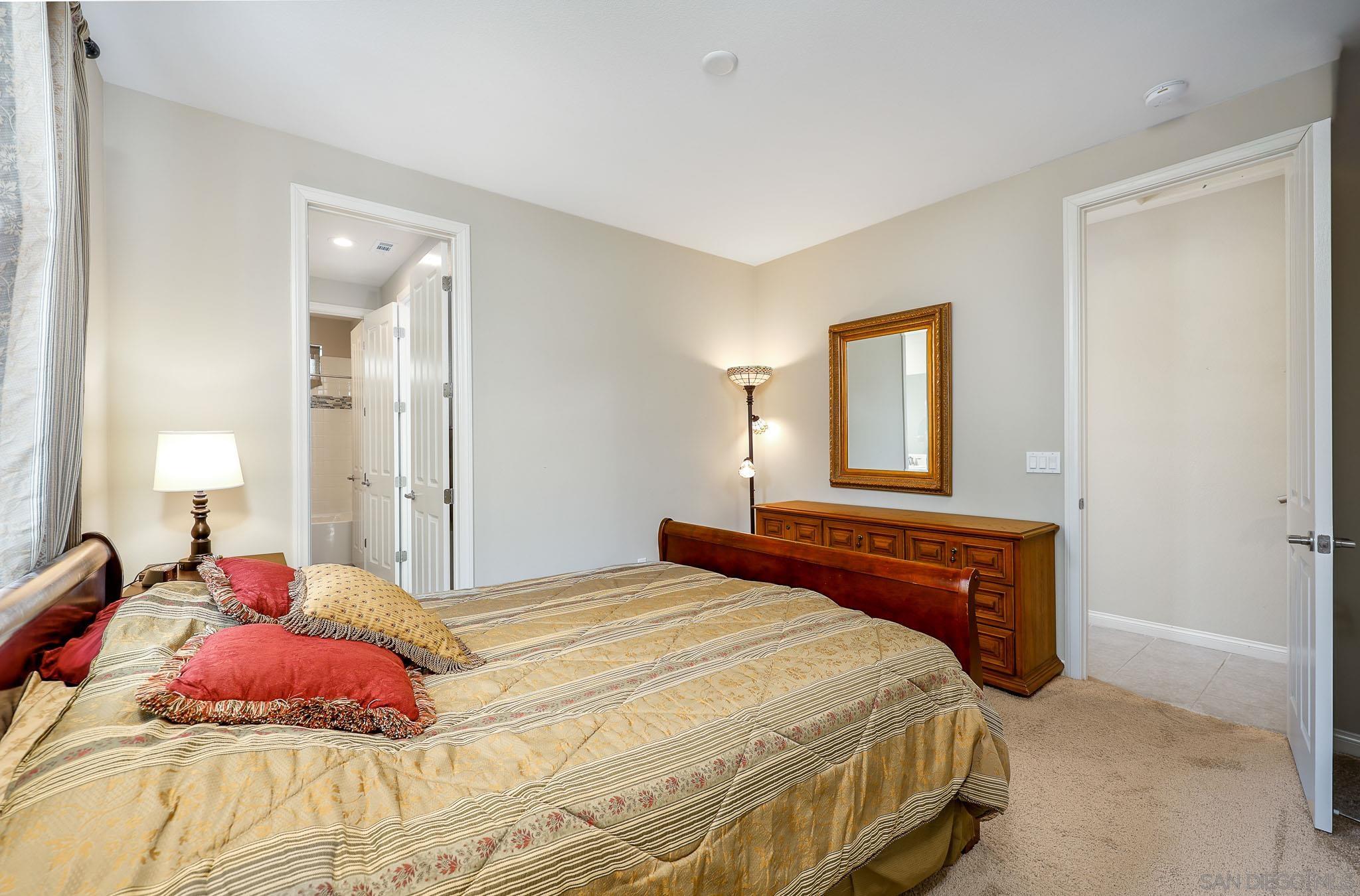 Detail Gallery Image 19 of 34 For 1818  Hayden Ranch Rd, Vista,  CA 92084 - 4 Beds | 3 Baths