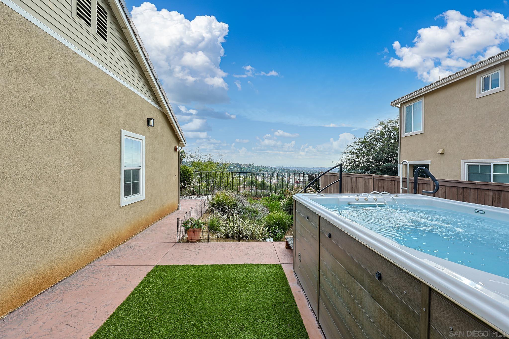 Detail Gallery Image 29 of 34 For 1818  Hayden Ranch Rd, Vista,  CA 92084 - 4 Beds | 3 Baths