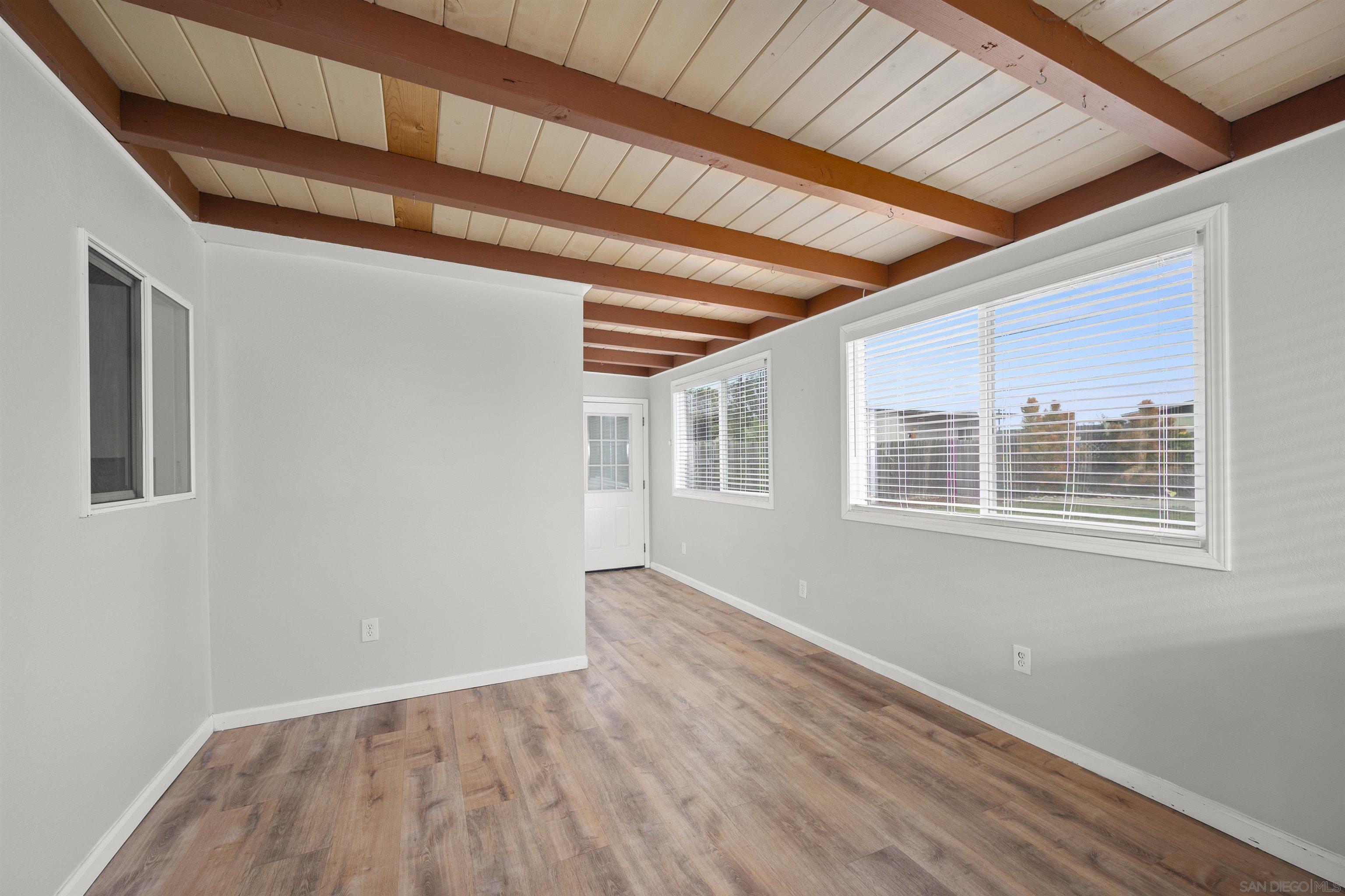 Detail Gallery Image 15 of 23 For 403  Sawtelle Ave, San Diego,  CA 92114 - 3 Beds | 1 Baths