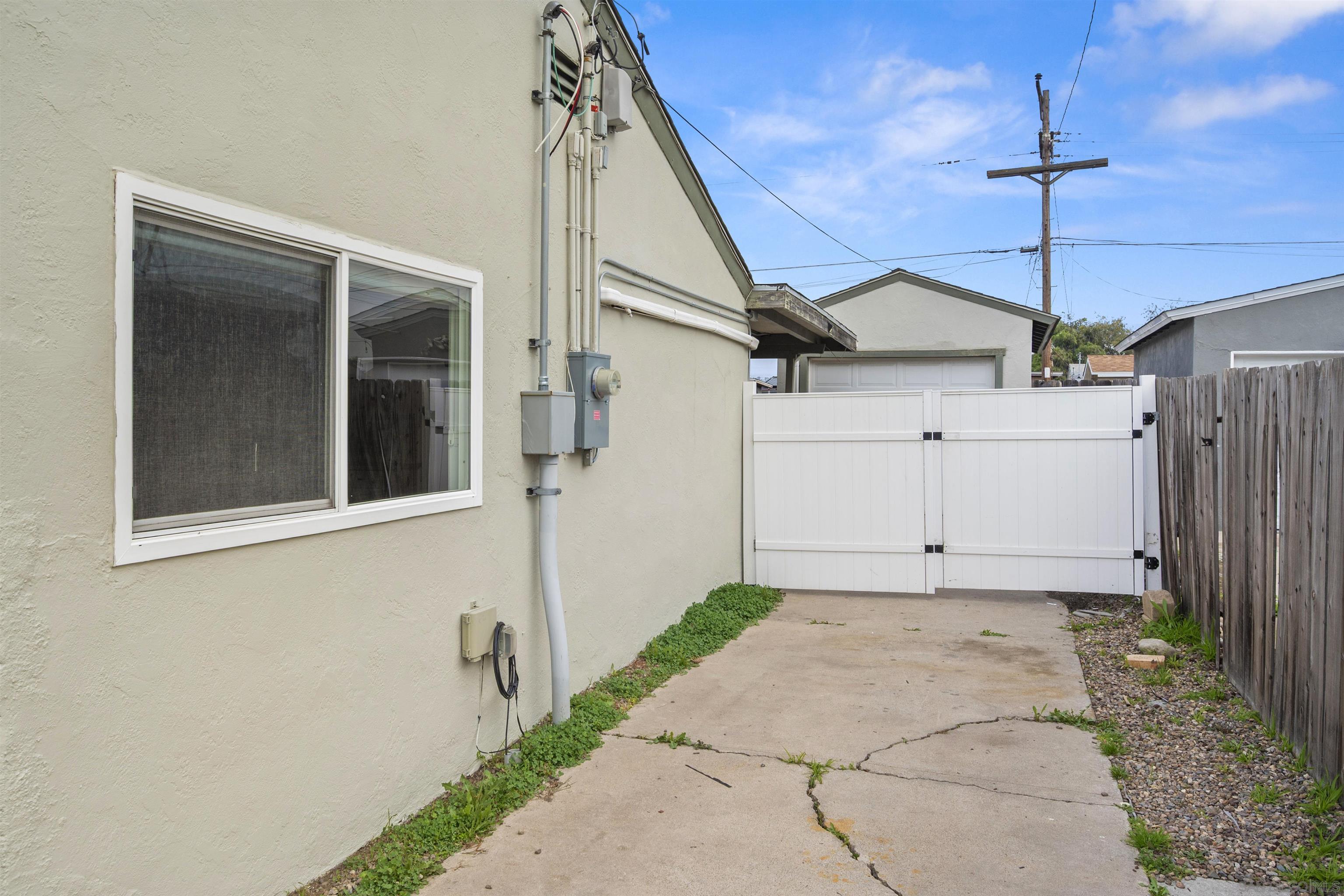 Detail Gallery Image 23 of 23 For 403  Sawtelle Ave, San Diego,  CA 92114 - 3 Beds | 1 Baths