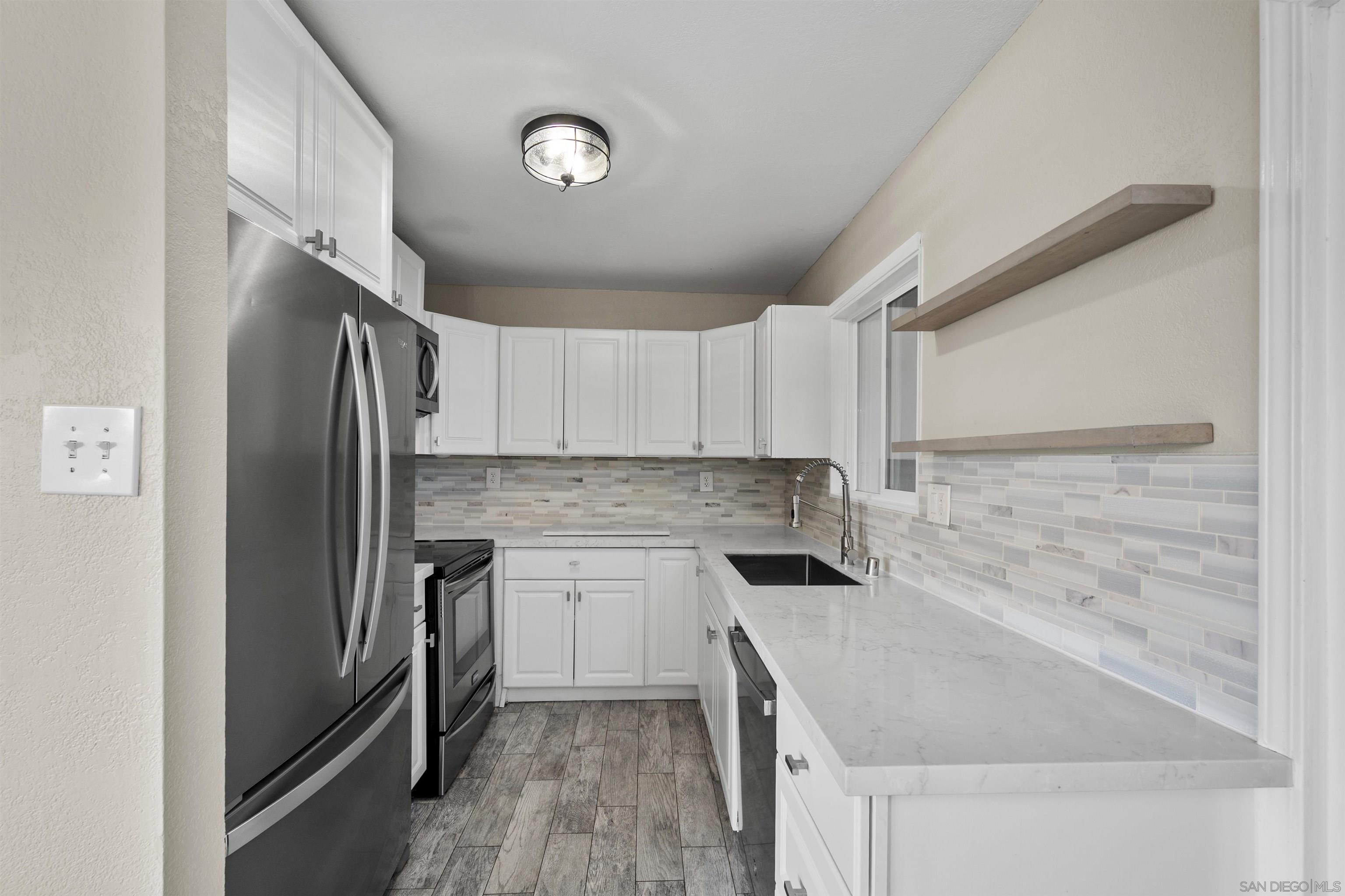 Detail Gallery Image 7 of 23 For 403  Sawtelle Ave, San Diego,  CA 92114 - 3 Beds | 1 Baths