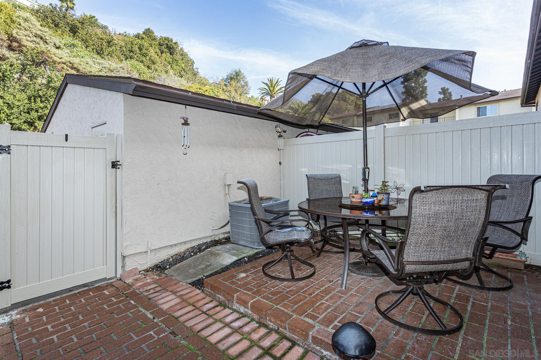 Detail Gallery Image 20 of 43 For 3433  Fairlomas Rd, National City,  CA 91950 - 3 Beds | 2/1 Baths