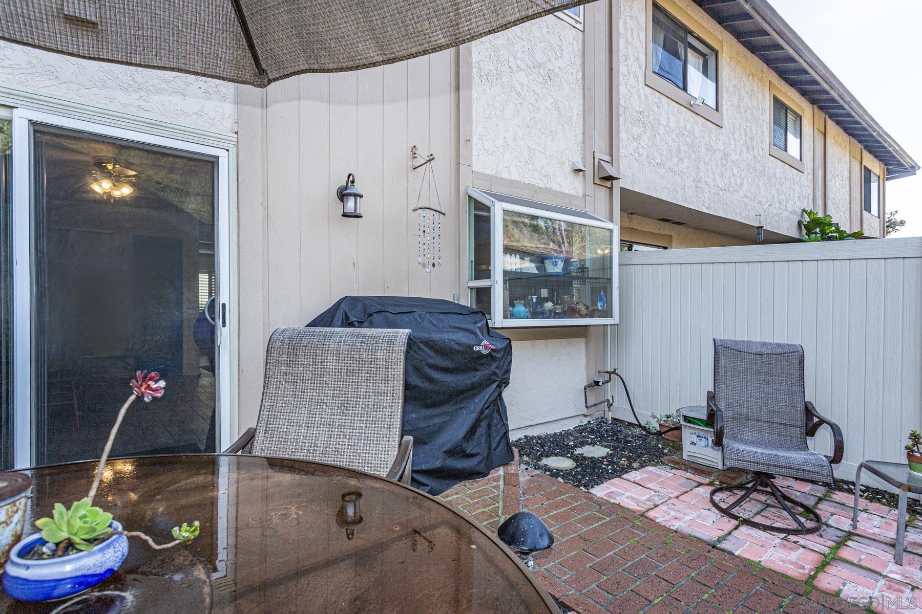 Detail Gallery Image 23 of 43 For 3433  Fairlomas Rd, National City,  CA 91950 - 3 Beds | 2/1 Baths