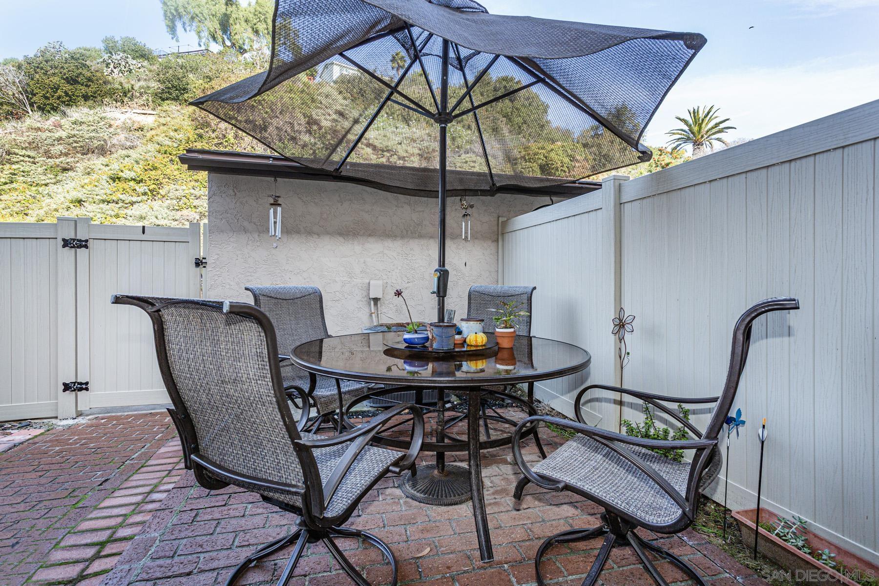 Detail Gallery Image 24 of 43 For 3433  Fairlomas Rd, National City,  CA 91950 - 3 Beds | 2/1 Baths