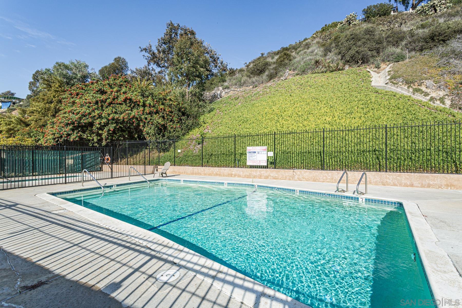 Detail Gallery Image 32 of 43 For 3433  Fairlomas Rd, National City,  CA 91950 - 3 Beds | 2/1 Baths