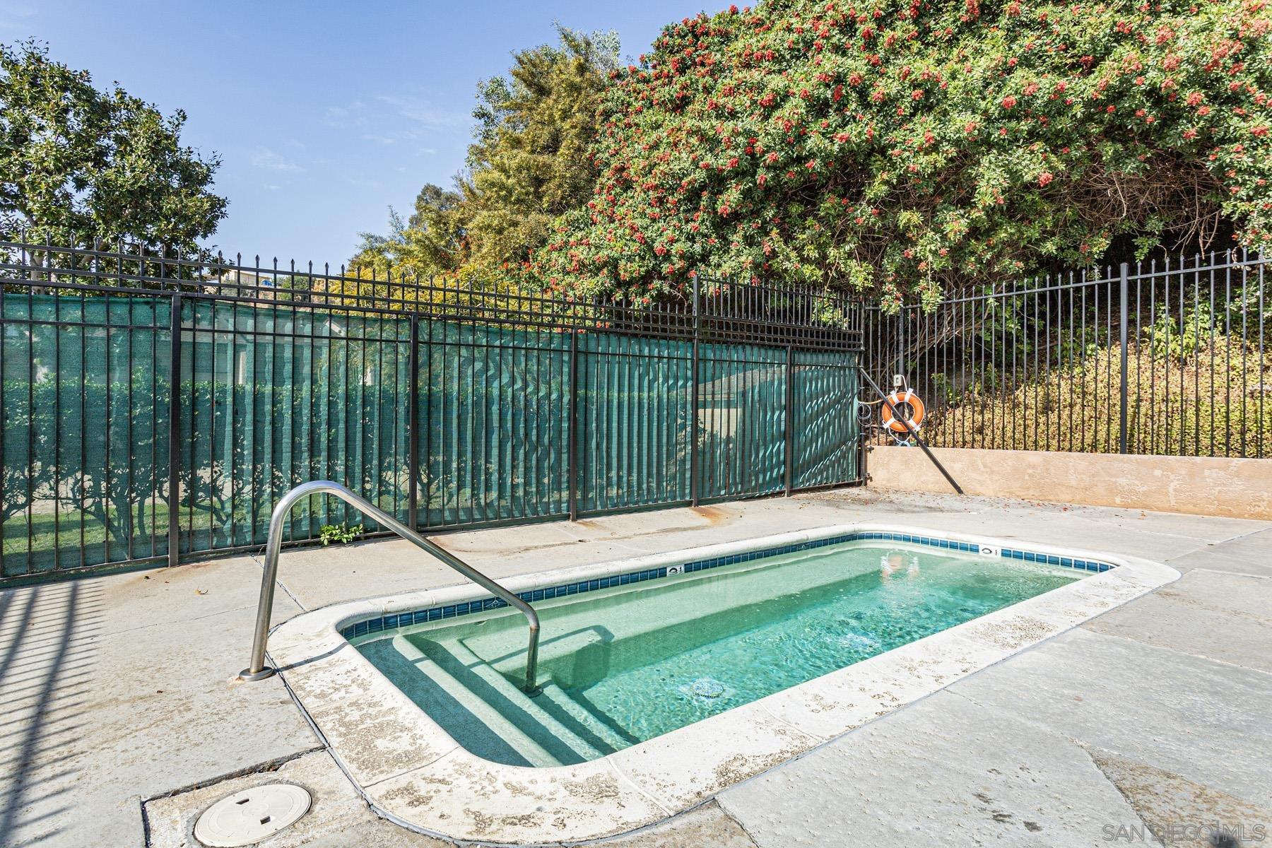 Detail Gallery Image 33 of 43 For 3433  Fairlomas Rd, National City,  CA 91950 - 3 Beds | 2/1 Baths