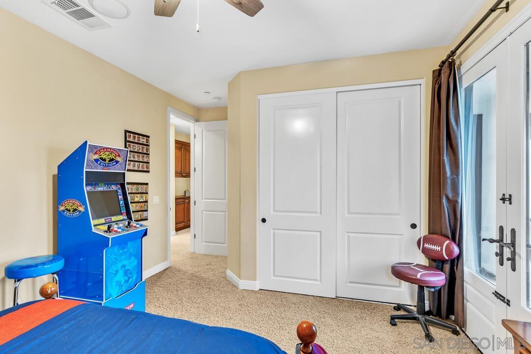 Detail Gallery Image 26 of 54 For 14481  Old Creek Road, San Diego,  CA 92131 - 6 Beds | 4/1 Baths