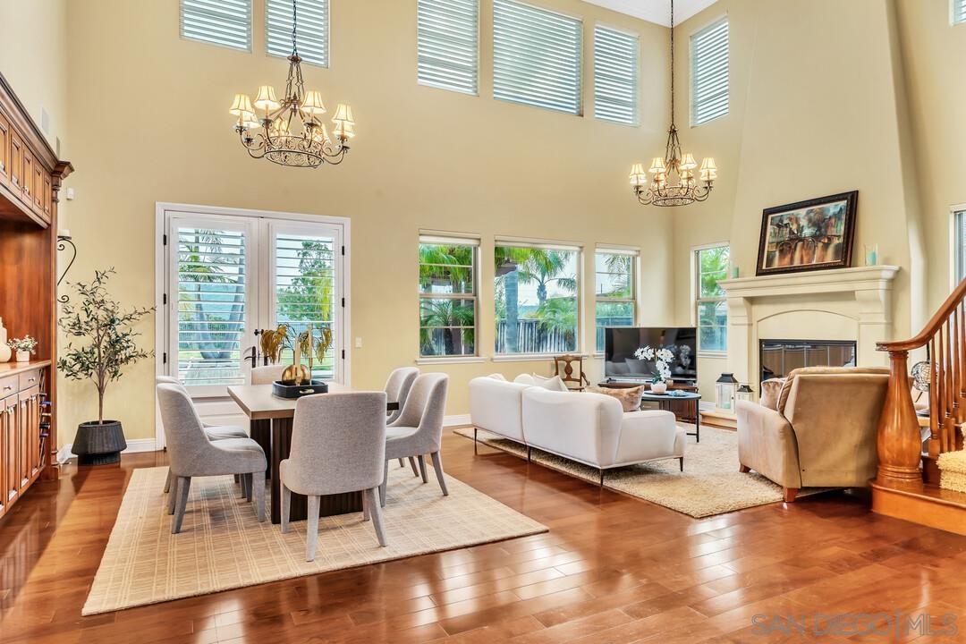 Detail Gallery Image 5 of 54 For 14481  Old Creek Road, San Diego,  CA 92131 - 6 Beds | 4/1 Baths