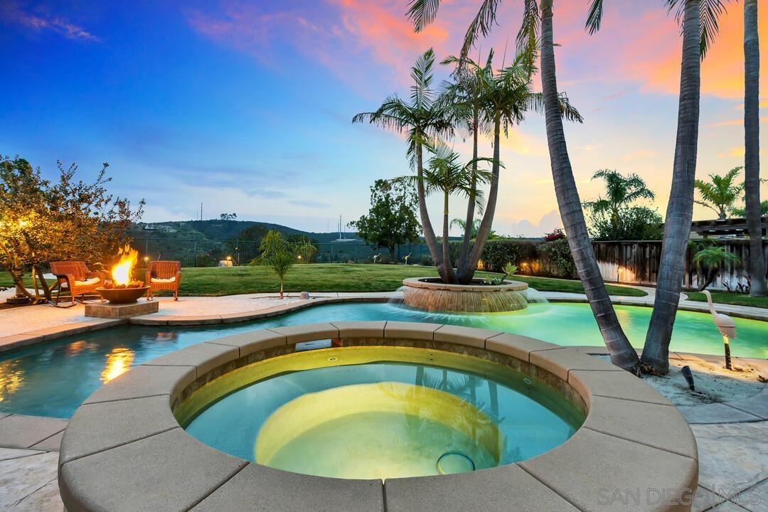 Detail Gallery Image 42 of 54 For 14481  Old Creek Road, San Diego,  CA 92131 - 6 Beds | 4/1 Baths