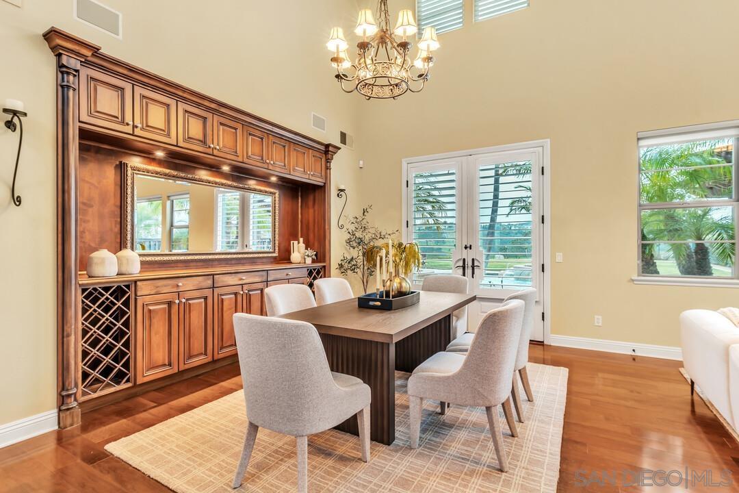 Detail Gallery Image 8 of 54 For 14481  Old Creek Road, San Diego,  CA 92131 - 6 Beds | 4/1 Baths