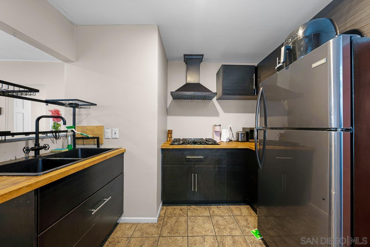 Detail Gallery Image 14 of 48 For 325 S 30th St, San Diego,  CA 92113 - – Beds | – Baths