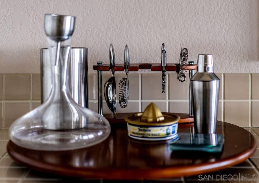 Detail Gallery Image 22 of 48 For 2110  Locust St, San Diego,  CA 92106 - 3 Beds | 2/1 Baths