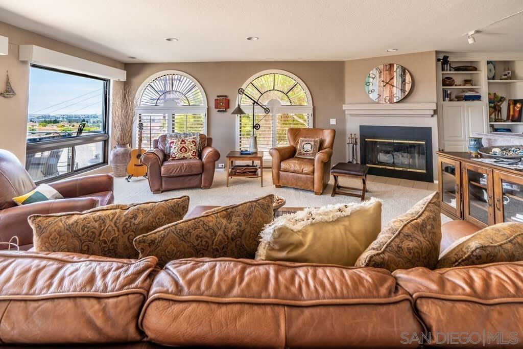 Detail Gallery Image 30 of 48 For 2110  Locust St, San Diego,  CA 92106 - 3 Beds | 2/1 Baths