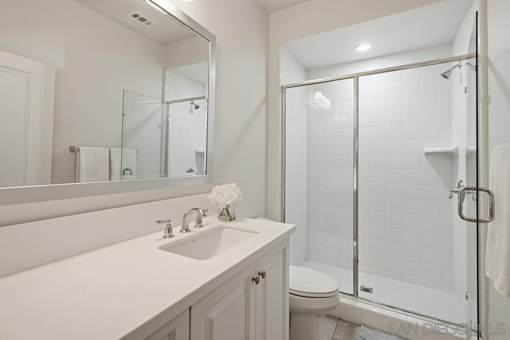Detail Gallery Image 20 of 27 For 7938  Lusardi Creek Ln, San Diego,  CA 92127 - 2 Beds | 2 Baths