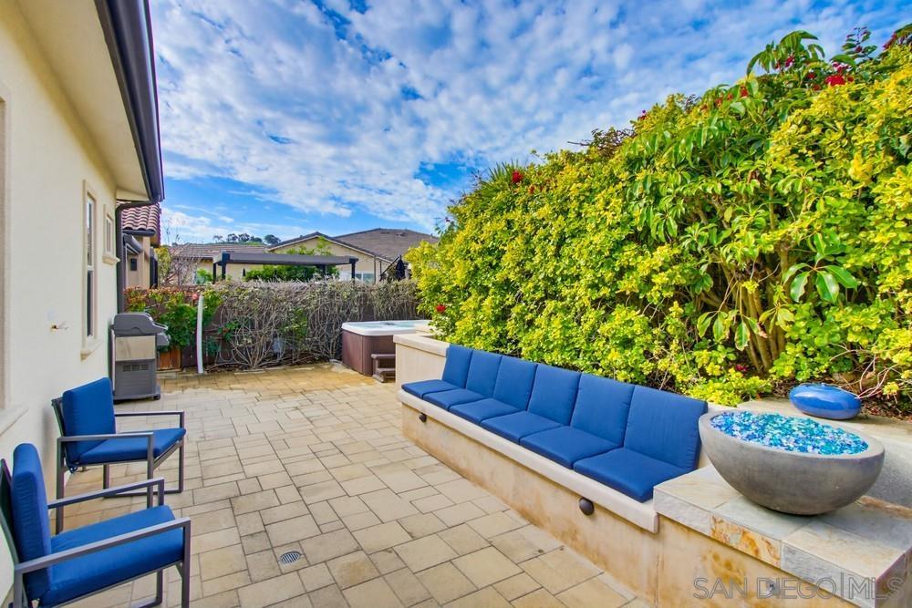 Detail Gallery Image 25 of 27 For 7938  Lusardi Creek Ln, San Diego,  CA 92127 - 2 Beds | 2 Baths