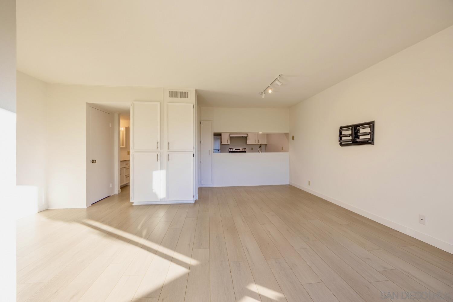 Detail Gallery Image 21 of 56 For 5704  Baltimore Drive  #304,  La Mesa,  CA 91942 - 0 Beds | 1 Baths