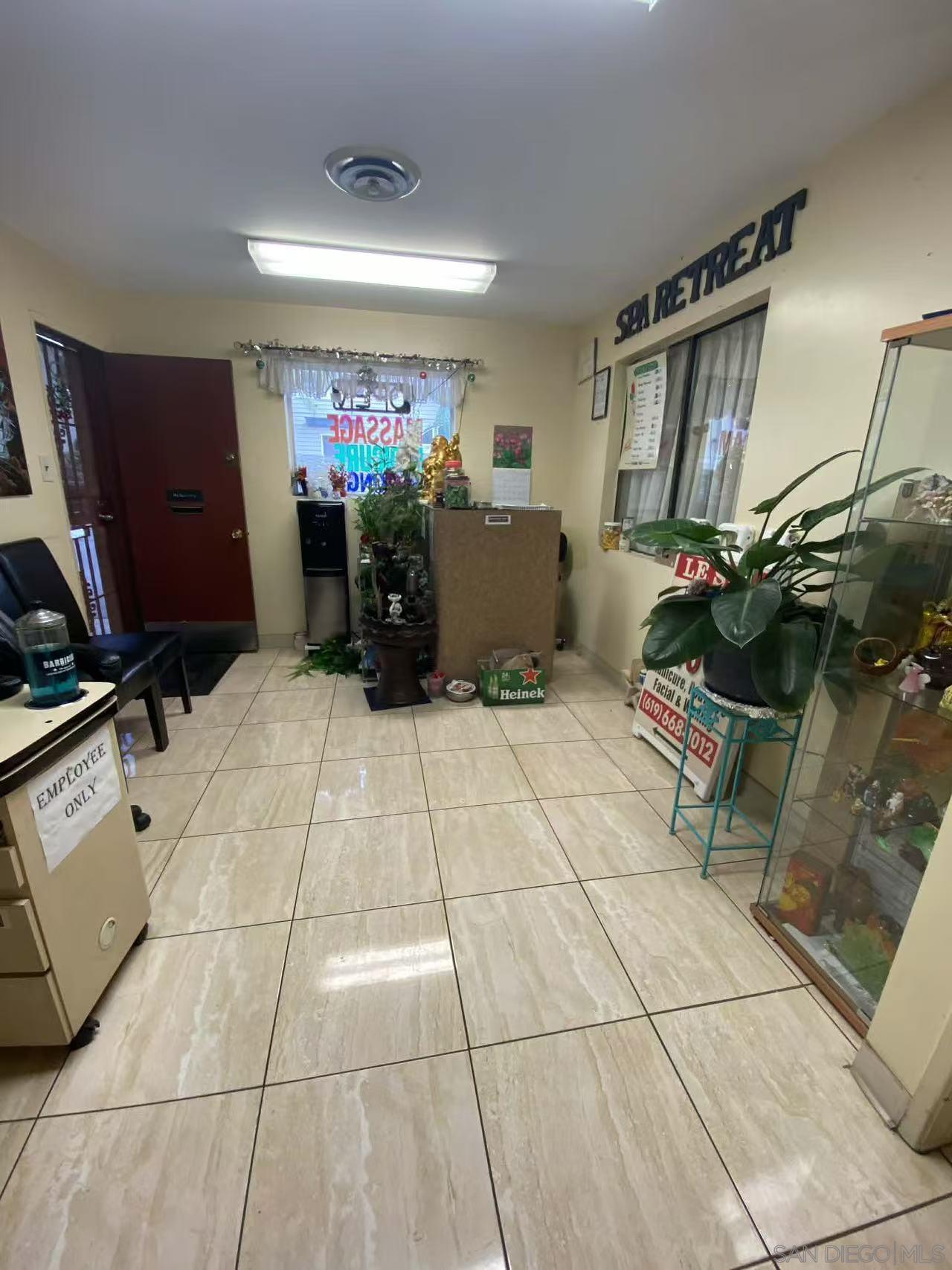 Detail Gallery Image 3 of 10 For 7590  El Cajon Blvd, San Diego,  CA 92115 - – Beds | – Baths