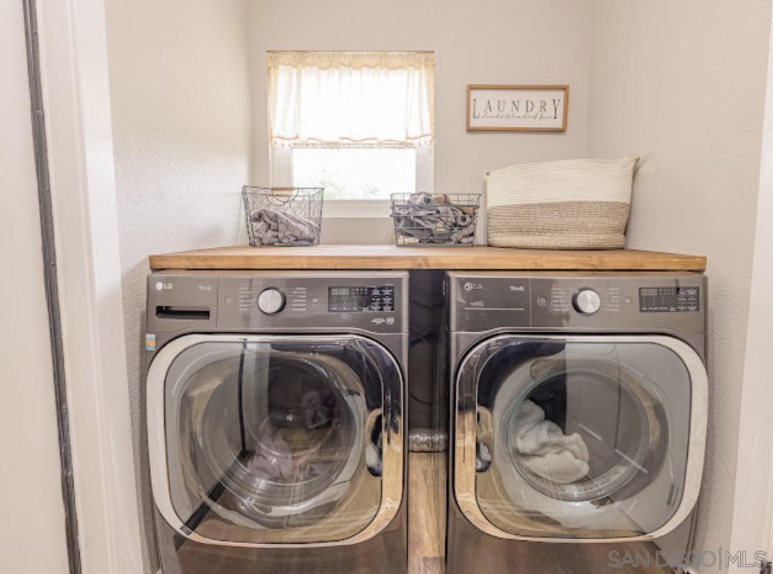 Detail Gallery Image 17 of 57 For 24550  Adams Ave, Murrieta,  CA 92562 - 7 Beds | 4/1 Baths