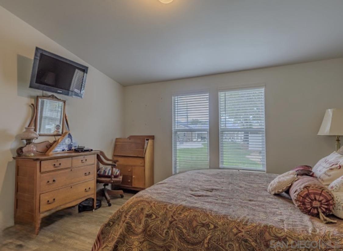 Detail Gallery Image 43 of 57 For 24550  Adams Ave, Murrieta,  CA 92562 - 7 Beds | 4/1 Baths