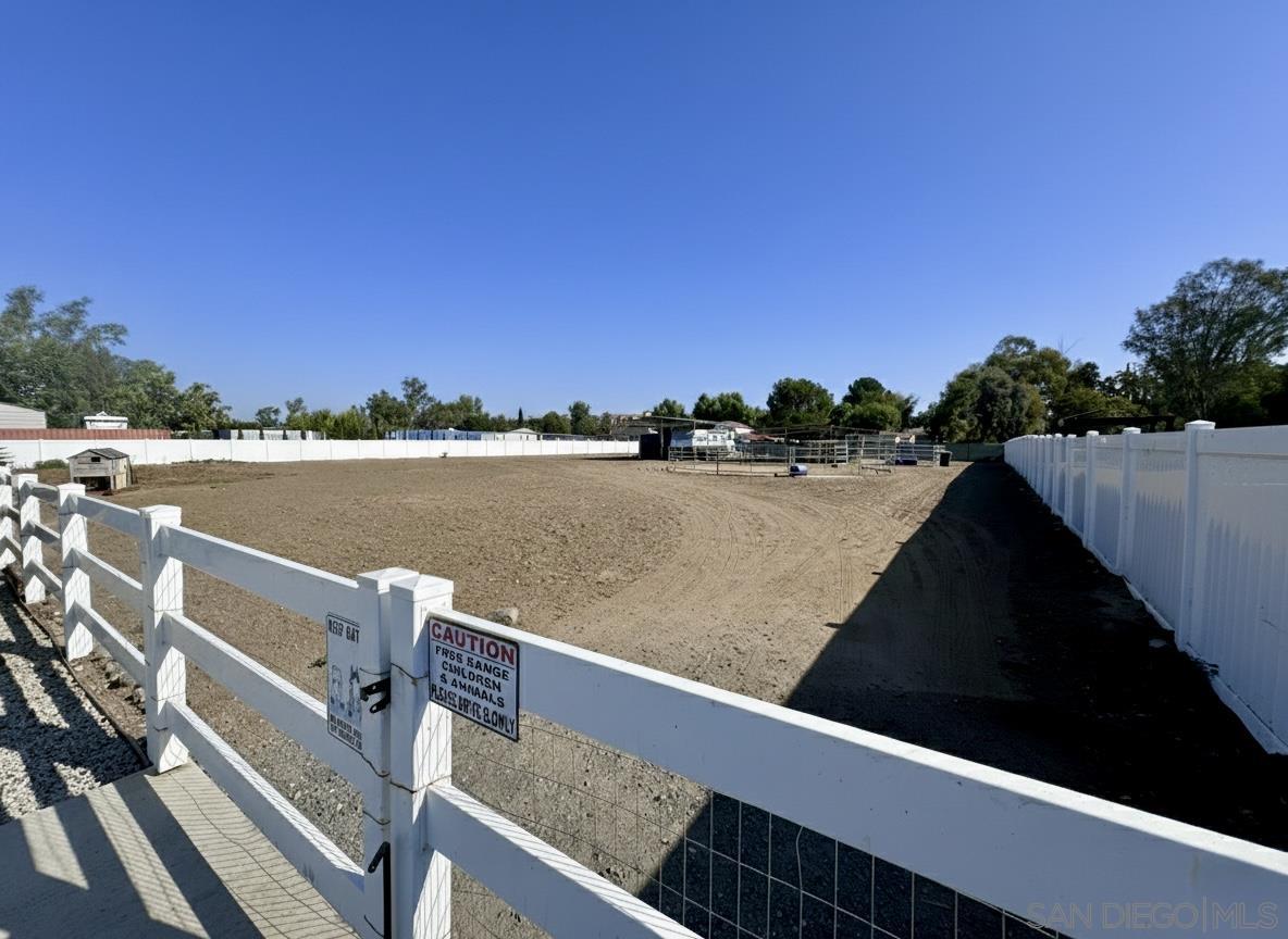Detail Gallery Image 50 of 57 For 24550  Adams Ave, Murrieta,  CA 92562 - 7 Beds | 4/1 Baths