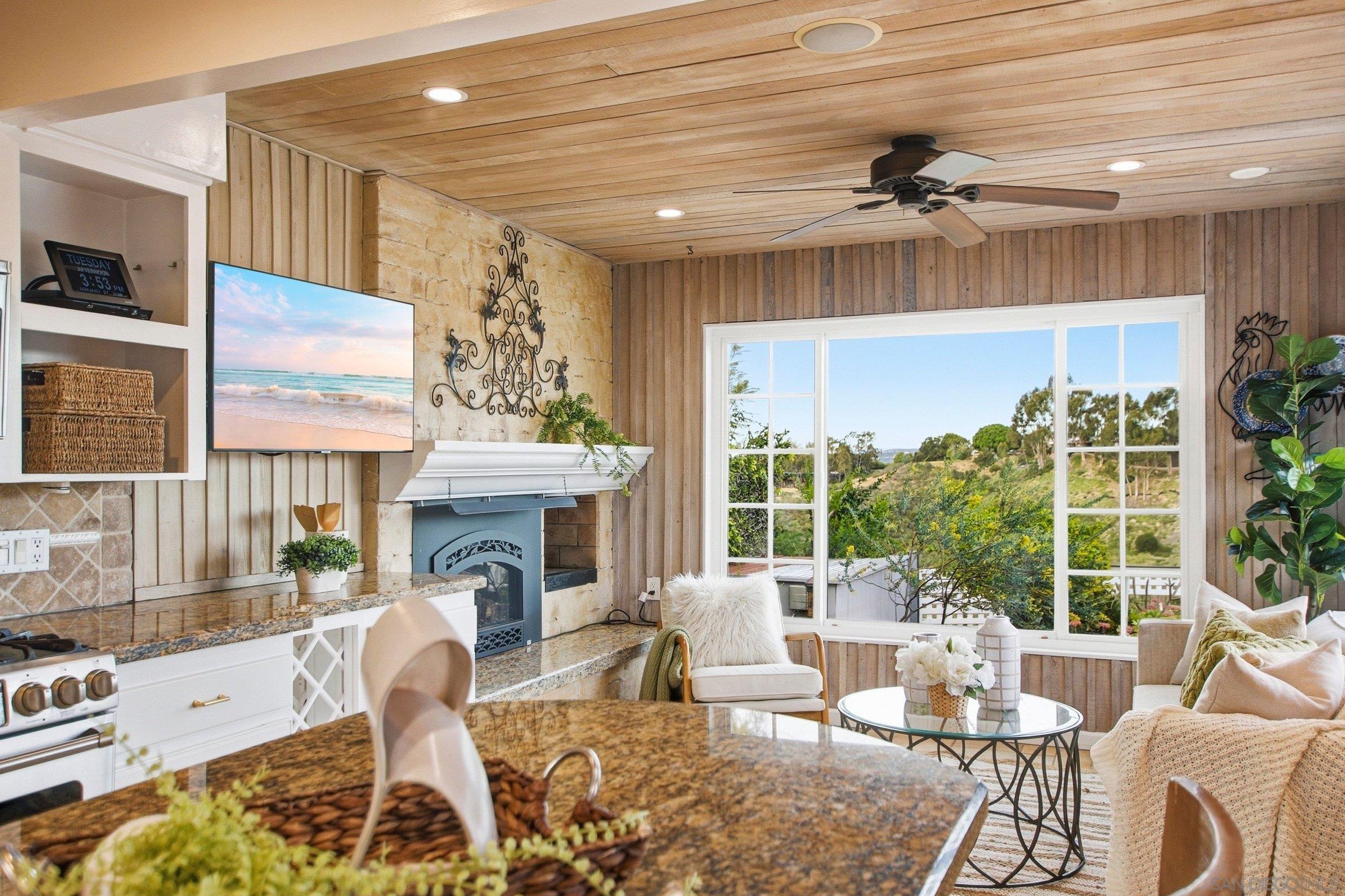 Detail Gallery Image 22 of 54 For 4528  Lucille Dr, San Diego,  CA 92115 - 4 Beds | 3 Baths