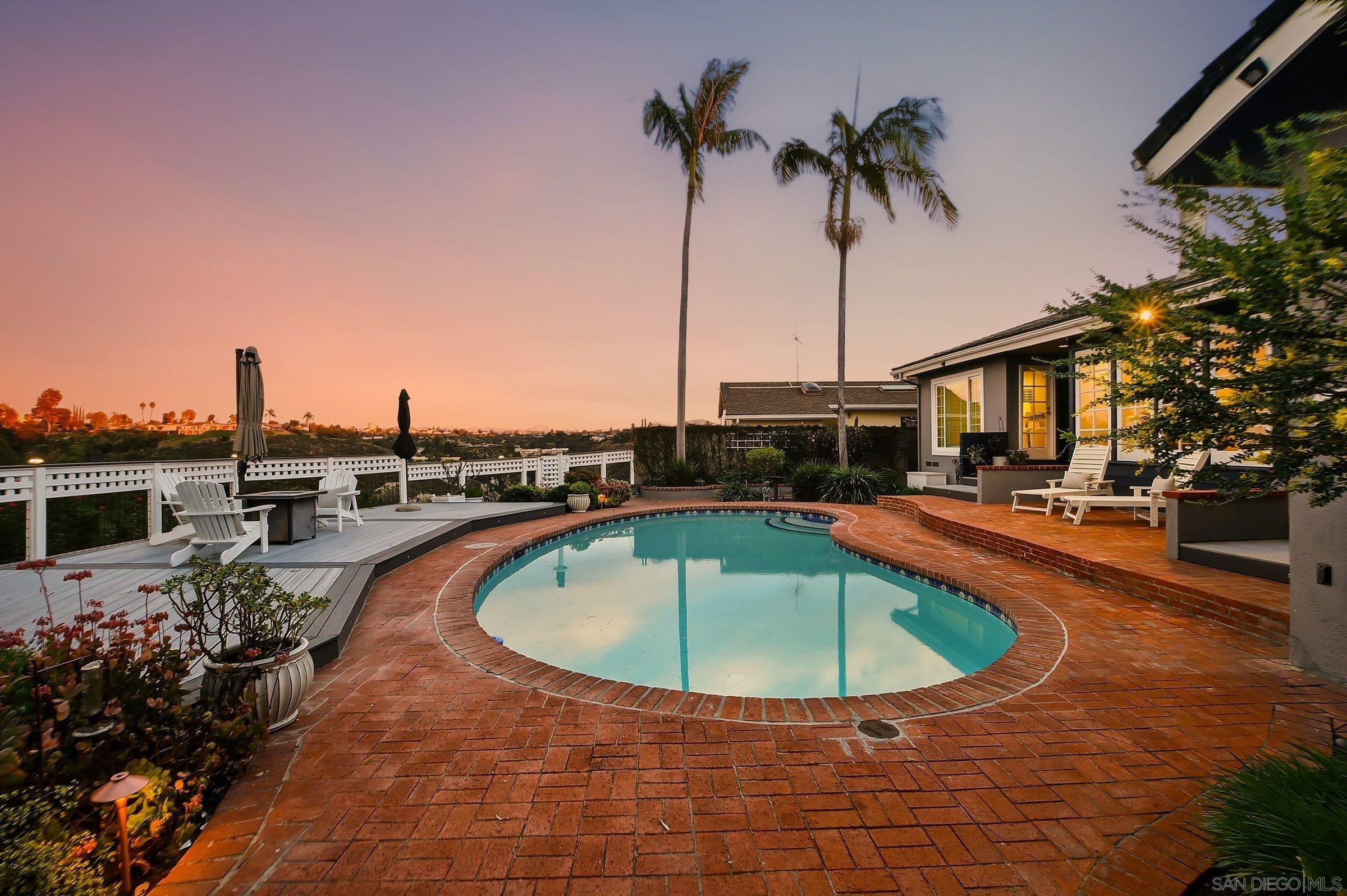 Detail Gallery Image 40 of 54 For 4528  Lucille Dr, San Diego,  CA 92115 - 4 Beds | 3 Baths