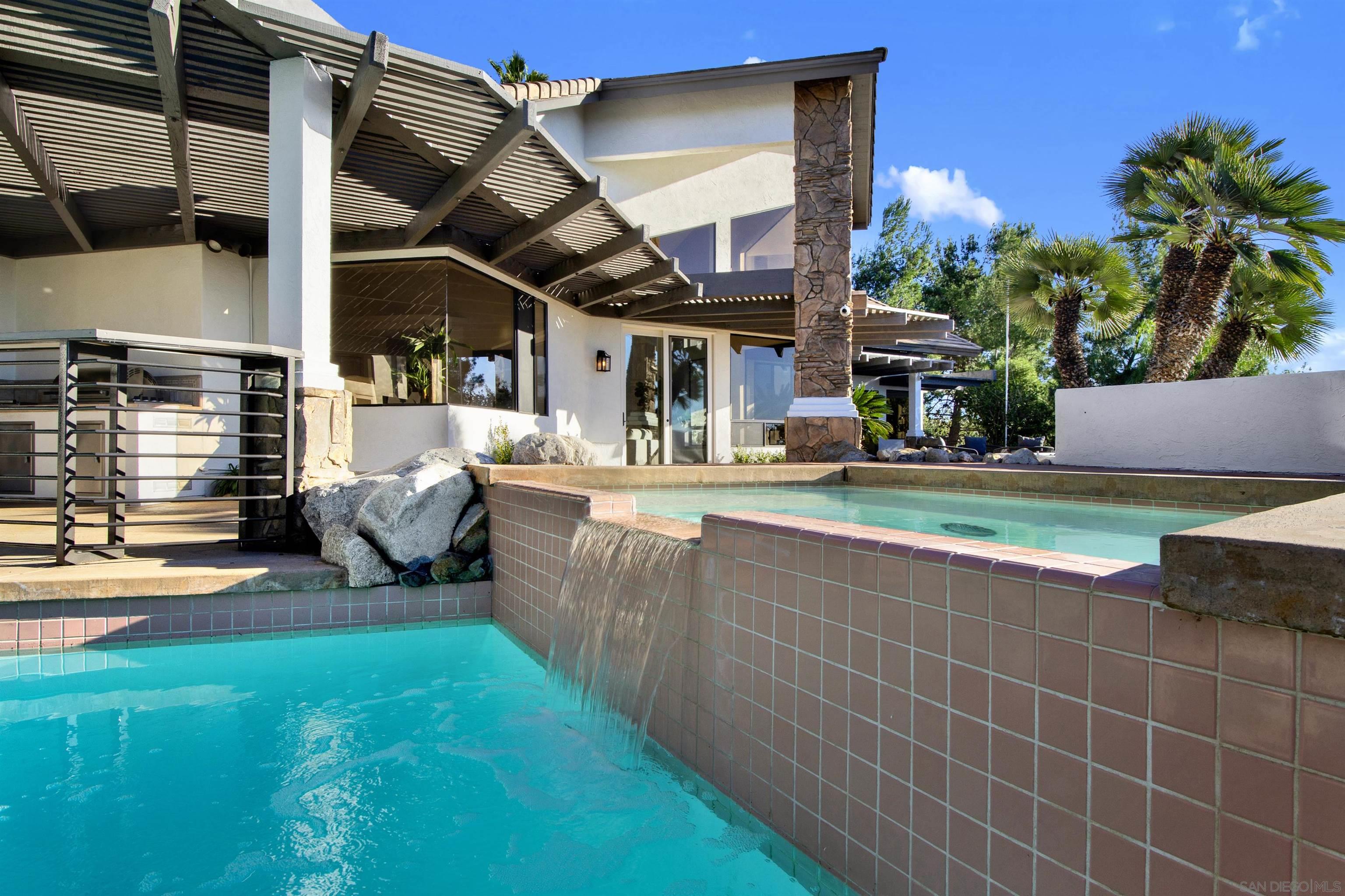 Detail Gallery Image 26 of 31 For 17801  Joyas Court, Poway,  CA 92064 - 5 Beds | 5/1 Baths