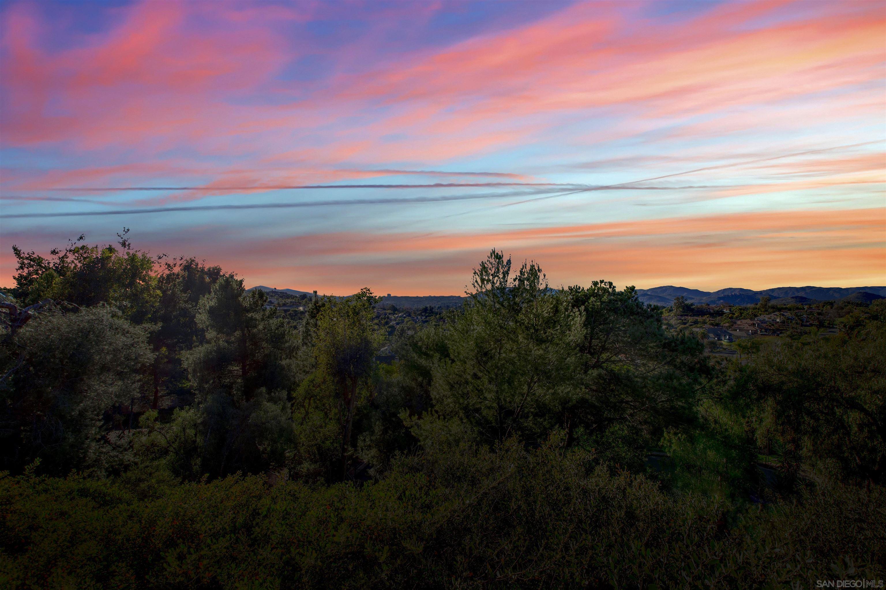Detail Gallery Image 29 of 31 For 17801  Joyas Court, Poway,  CA 92064 - 5 Beds | 5/1 Baths