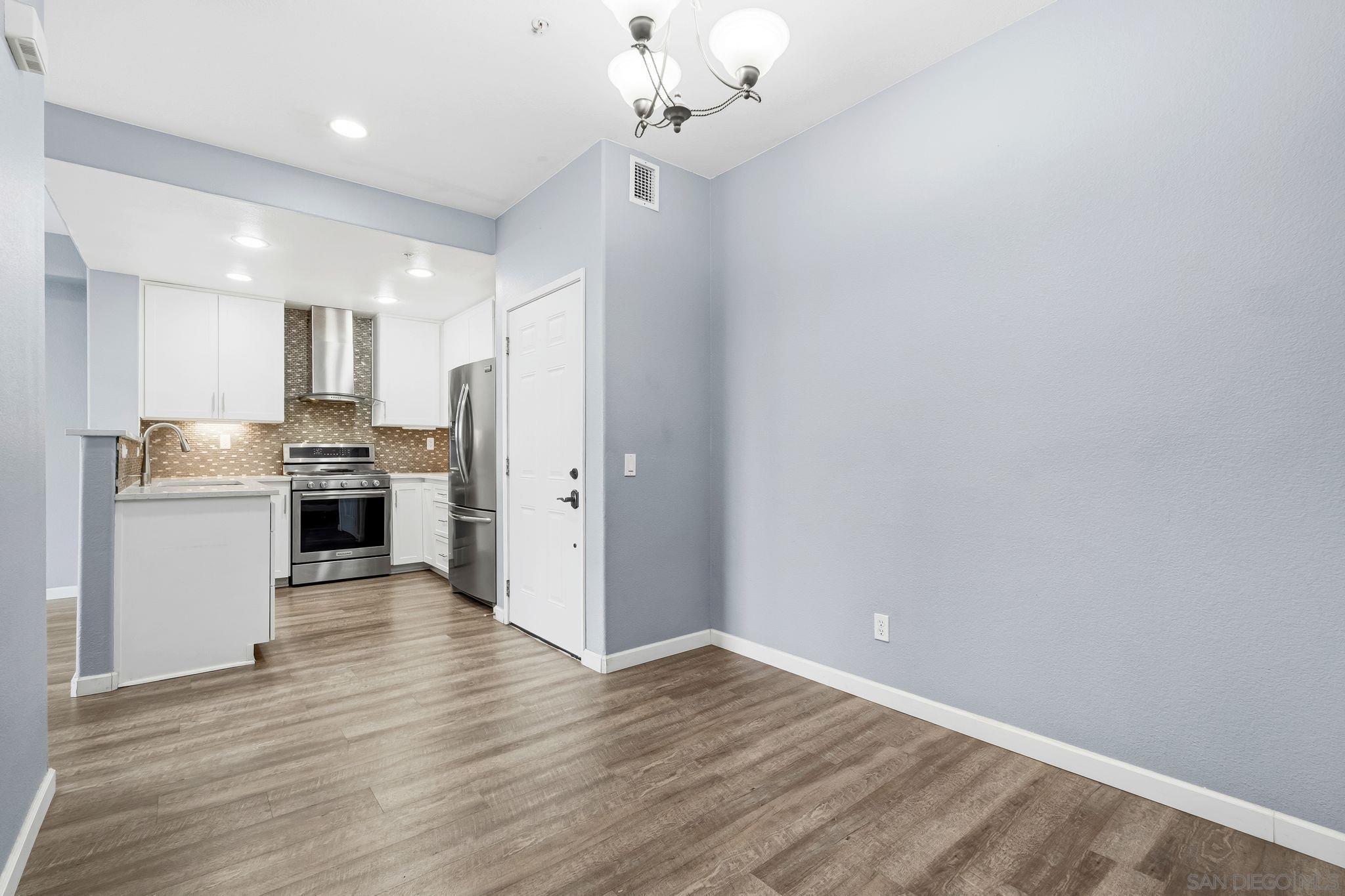 Detail Gallery Image 21 of 42 For 1760 E Palomar St  #313,  Chula Vista,  CA 91913 - 2 Beds | 2/1 Baths