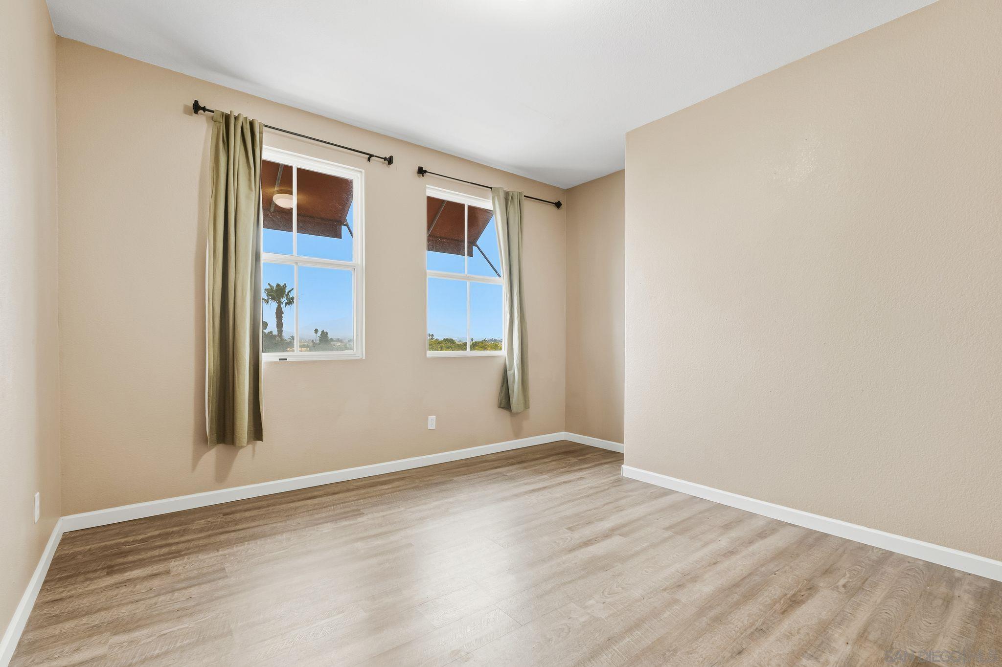 Detail Gallery Image 27 of 42 For 1760 E Palomar St  #313,  Chula Vista,  CA 91913 - 2 Beds | 2/1 Baths