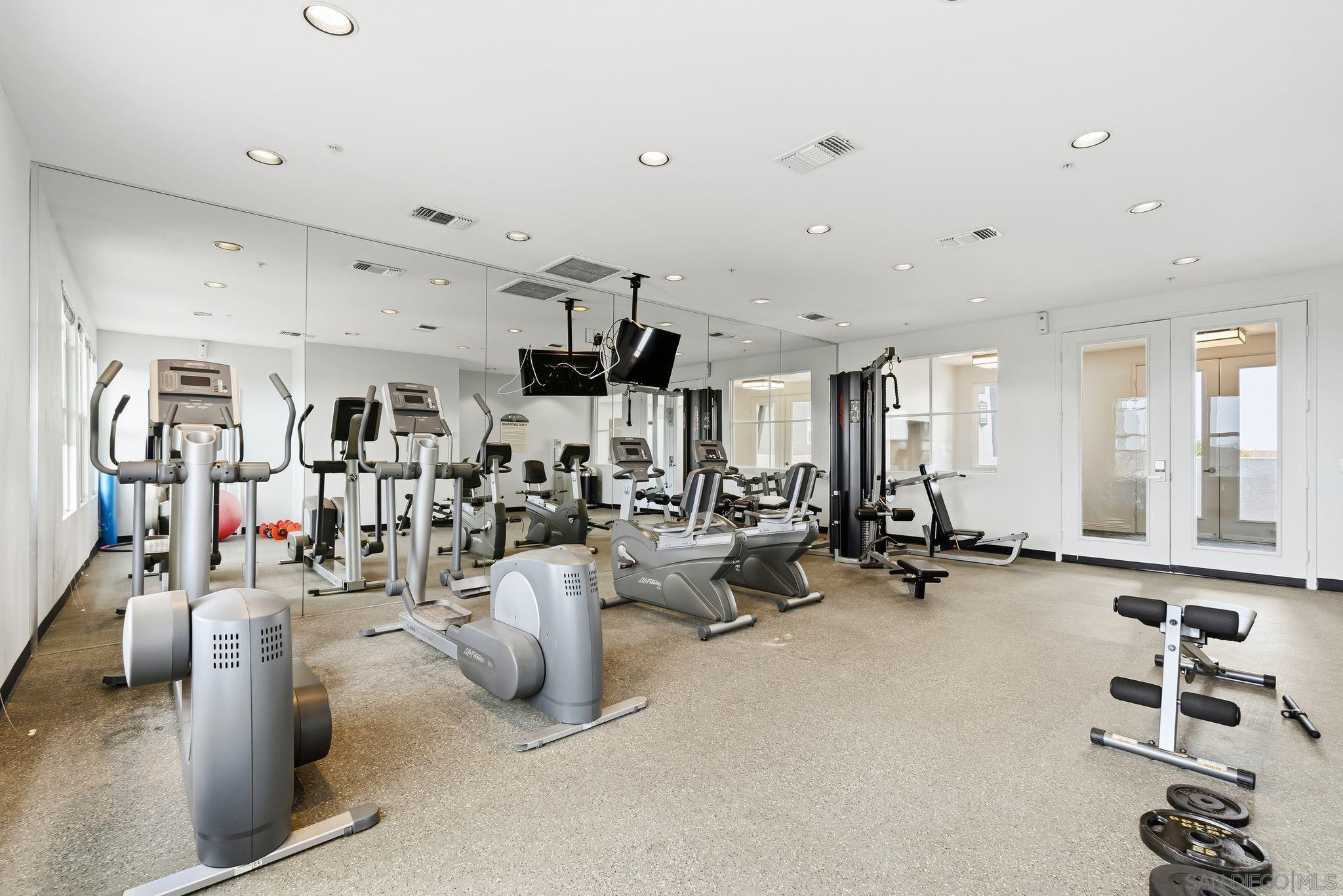 Detail Gallery Image 38 of 42 For 1760 E Palomar St  #313,  Chula Vista,  CA 91913 - 2 Beds | 2/1 Baths