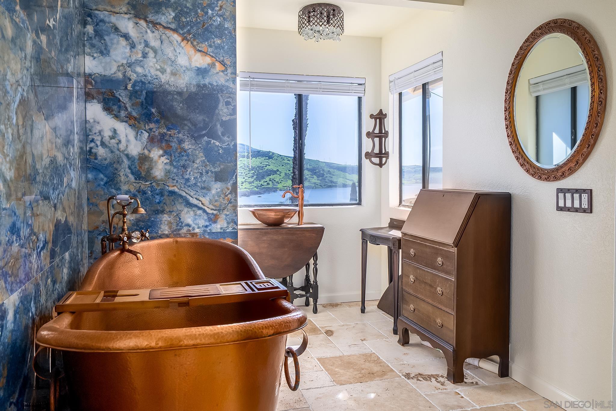 Detail Gallery Image 23 of 58 For 10137  Greenleaf Rd, Spring Valley,  CA 91977 - 4 Beds | 2/1 Baths