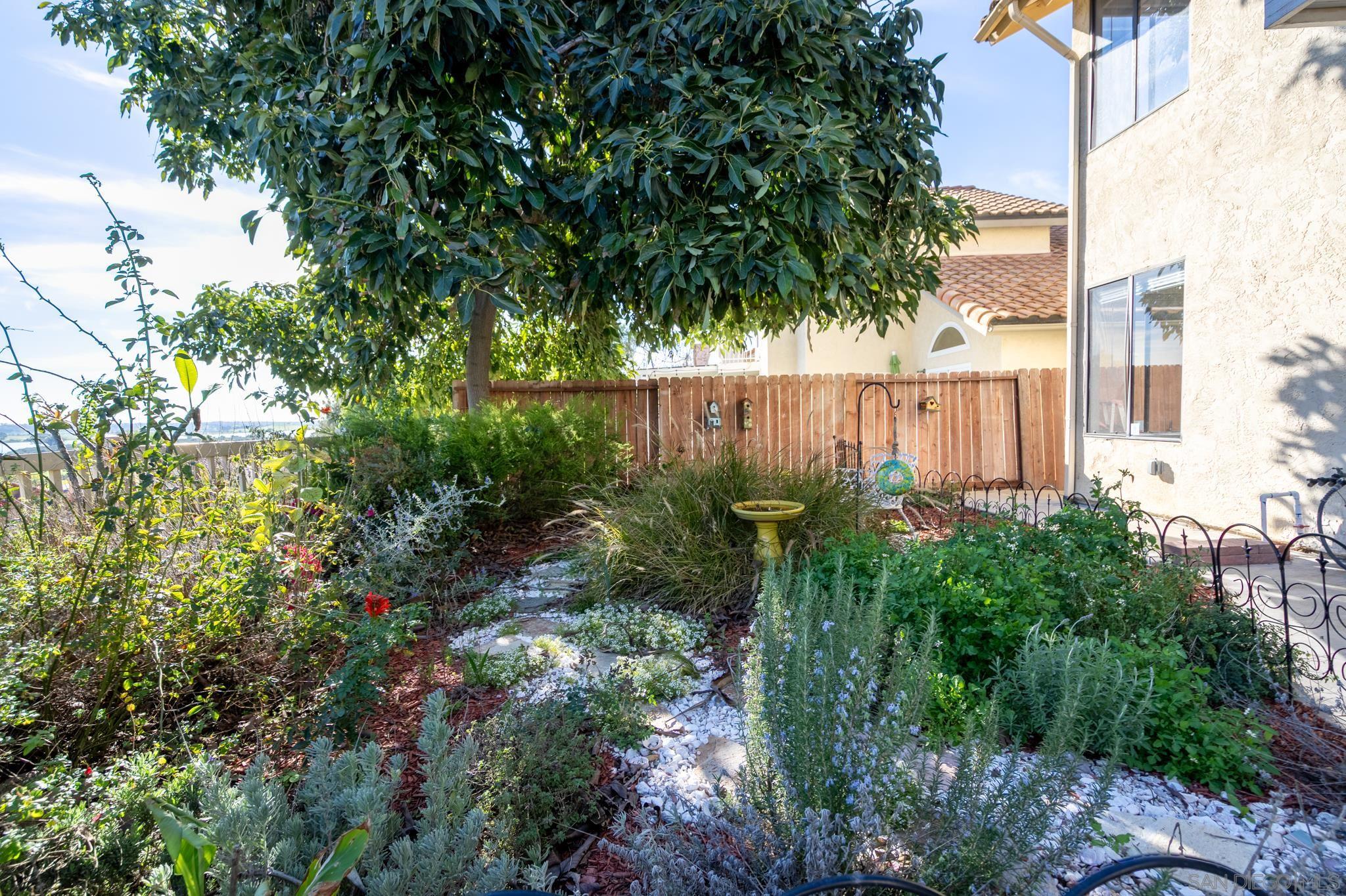 Detail Gallery Image 42 of 58 For 10137  Greenleaf Rd, Spring Valley,  CA 91977 - 4 Beds | 2/1 Baths