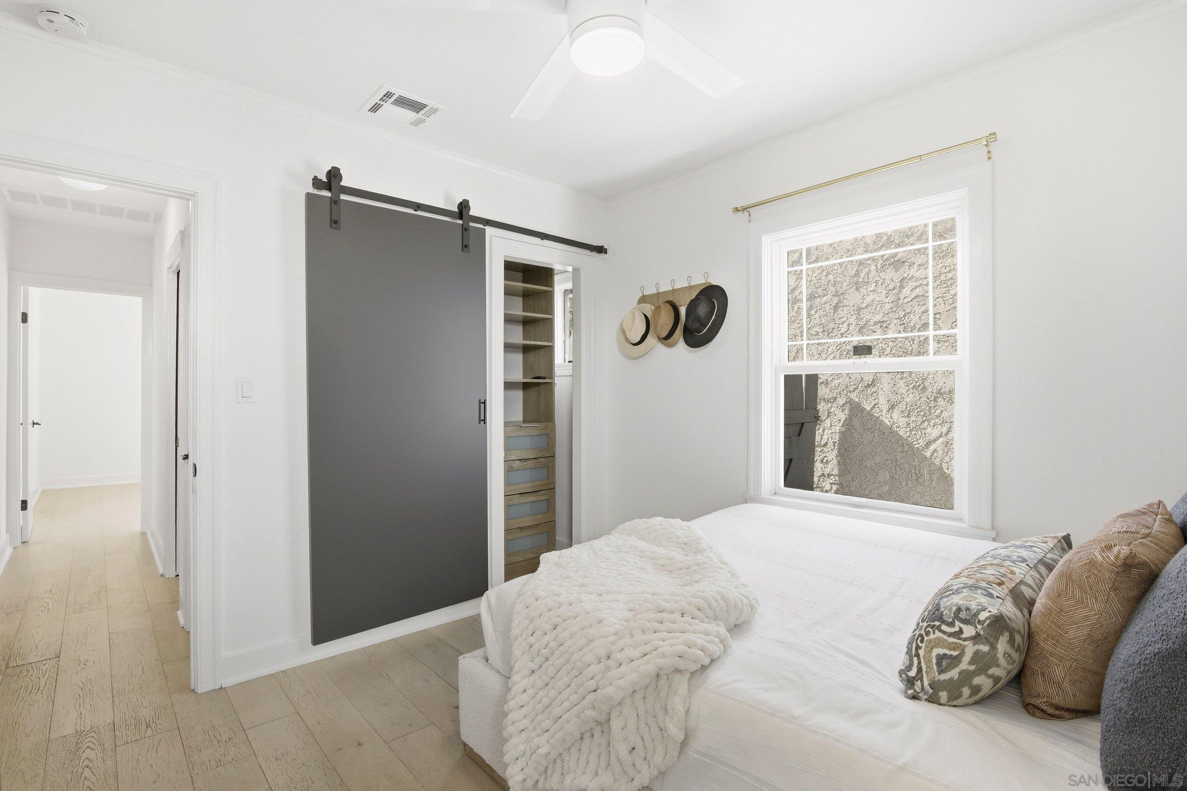 Detail Gallery Image 19 of 37 For 2836  Lincoln Avenue, San Diego,  CA 92104 - 3 Beds | 2 Baths