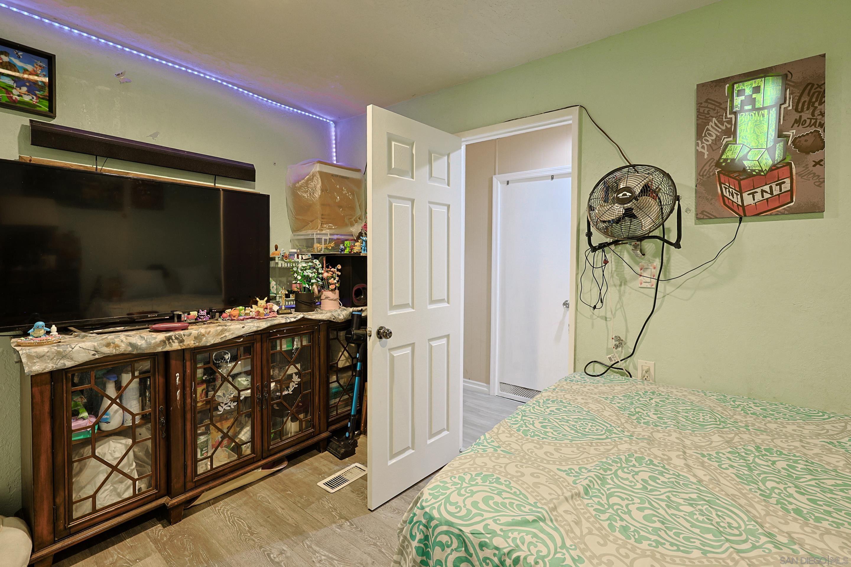 Detail Gallery Image 28 of 45 For 200  Olive Ave  #101,  Vista,  CA 92083 - 5 Beds | 2 Baths