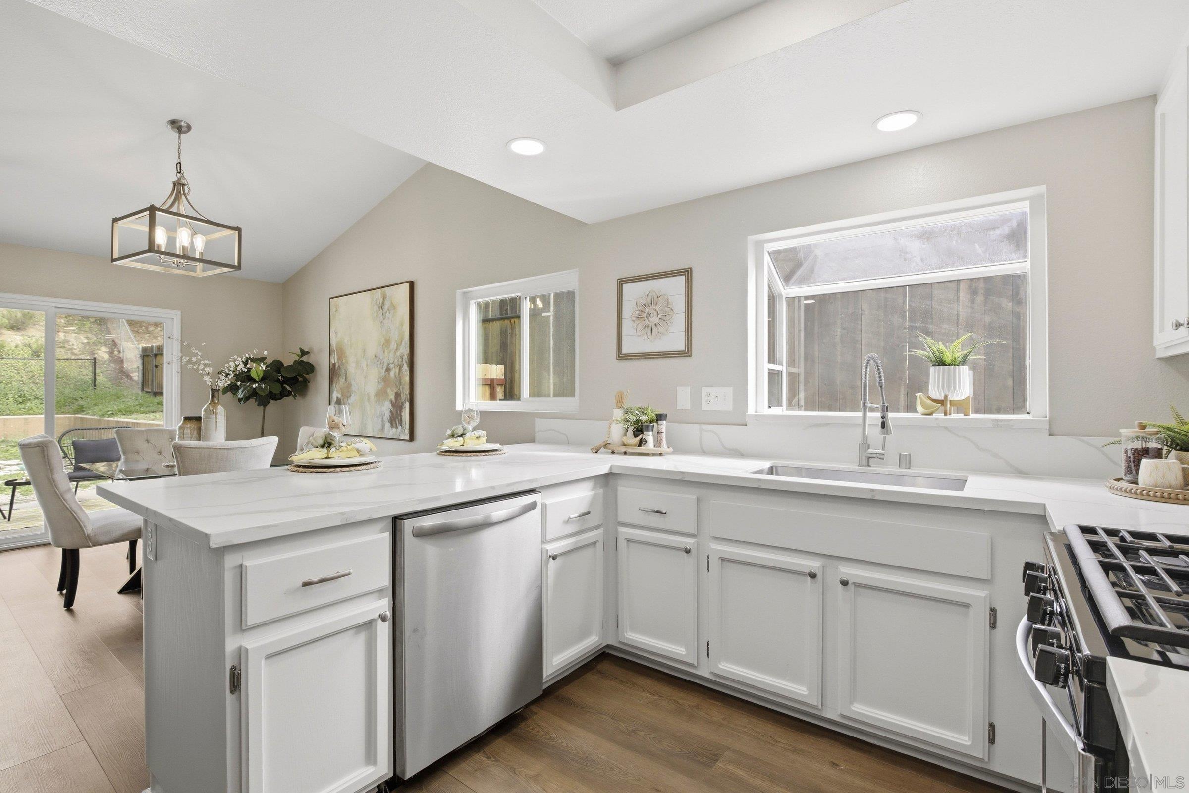 Detail Gallery Image 11 of 44 For 13856  Jack Oak Ln, Lakeside,  CA 92040 - 3 Beds | 2 Baths