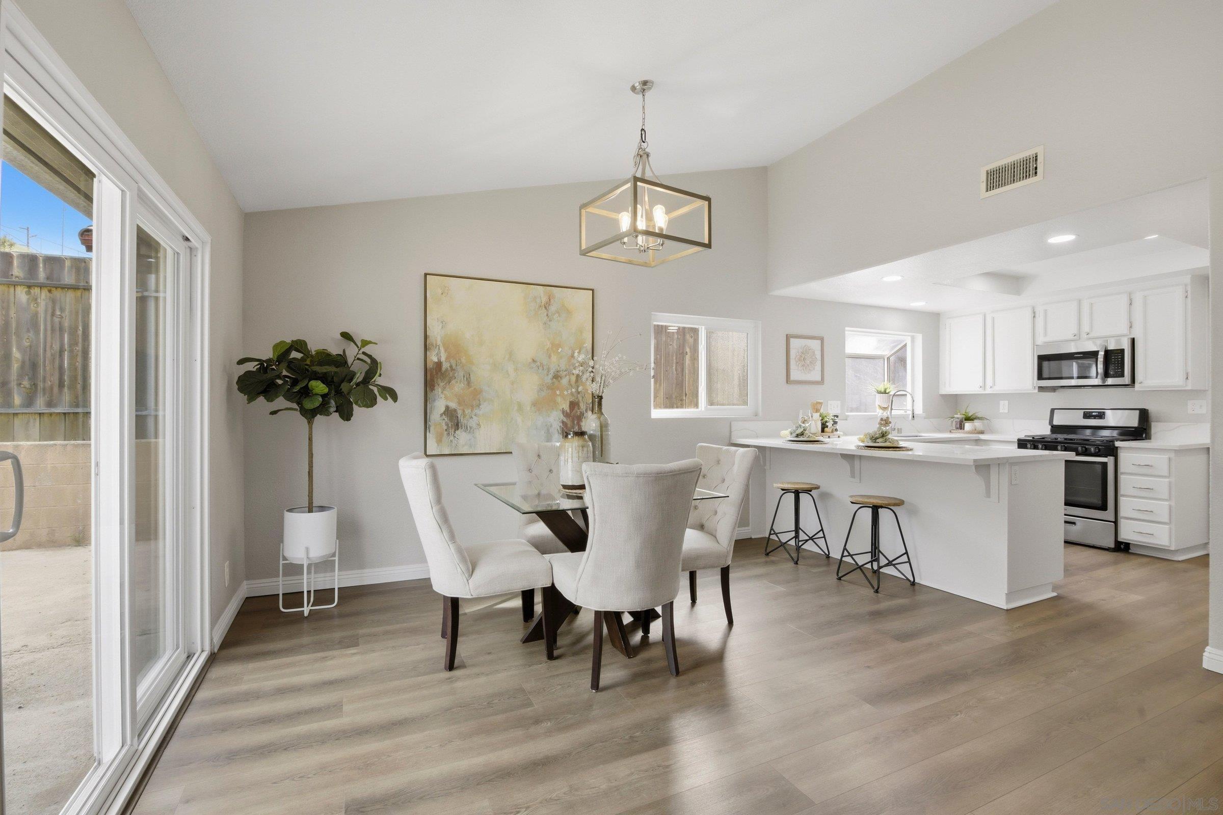 Detail Gallery Image 14 of 44 For 13856  Jack Oak Ln, Lakeside,  CA 92040 - 3 Beds | 2 Baths