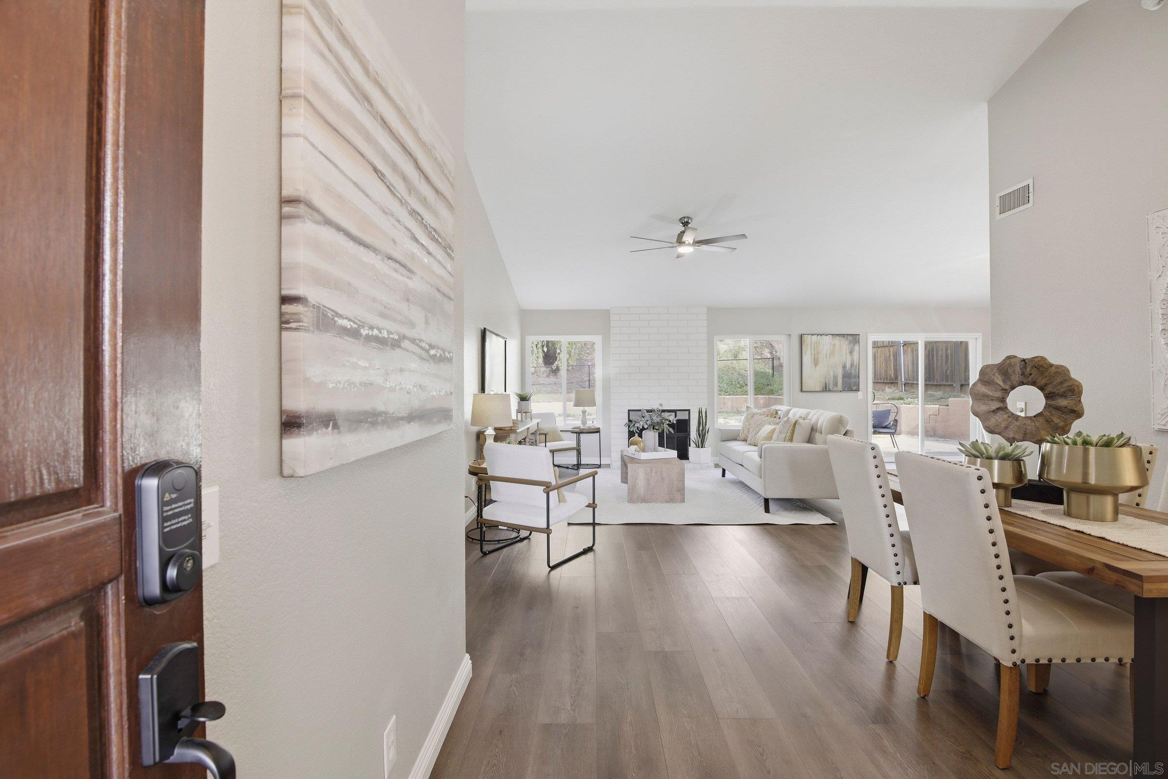 Detail Gallery Image 4 of 44 For 13856  Jack Oak Ln, Lakeside,  CA 92040 - 3 Beds | 2 Baths