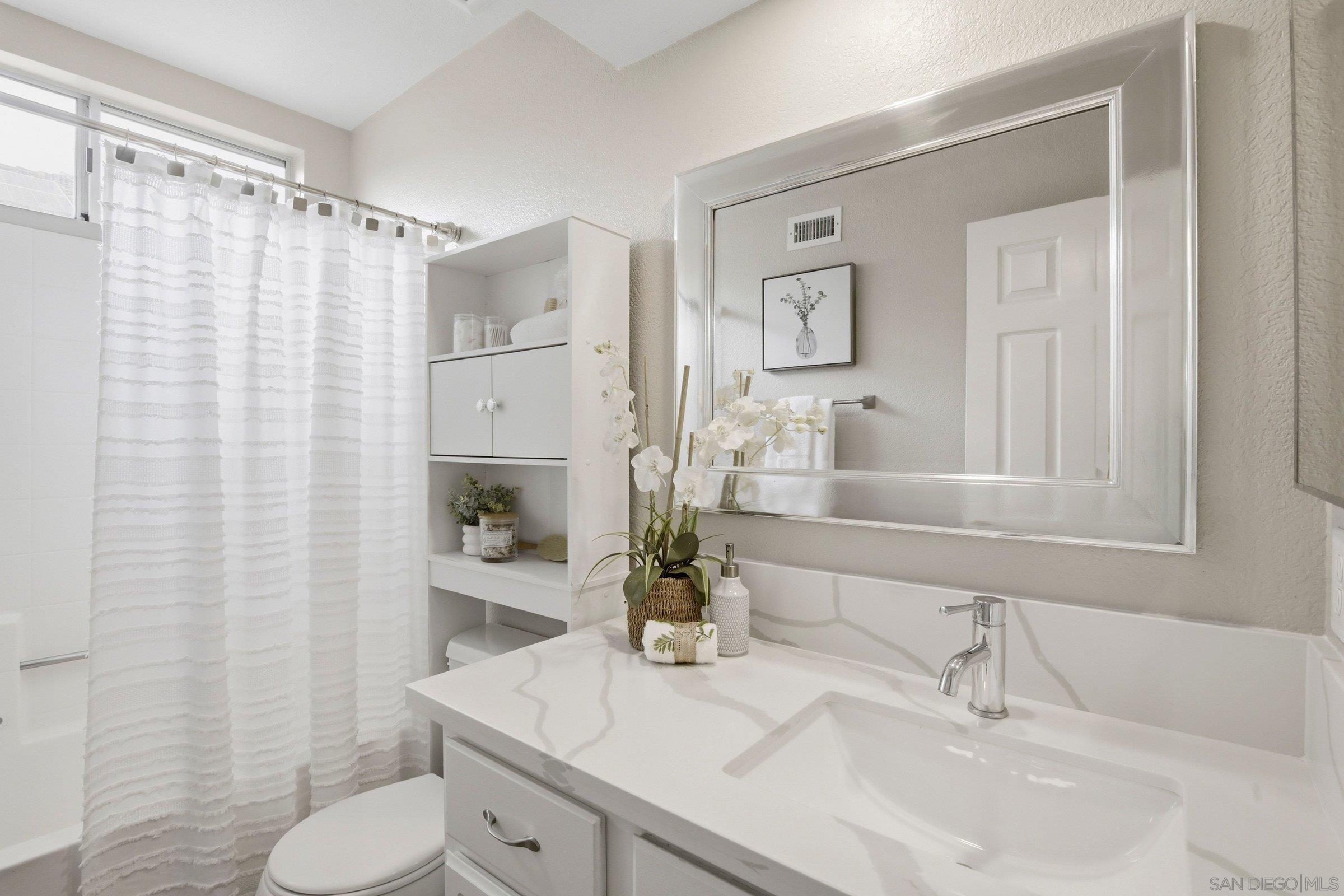 Detail Gallery Image 31 of 44 For 13856  Jack Oak Ln, Lakeside,  CA 92040 - 3 Beds | 2 Baths