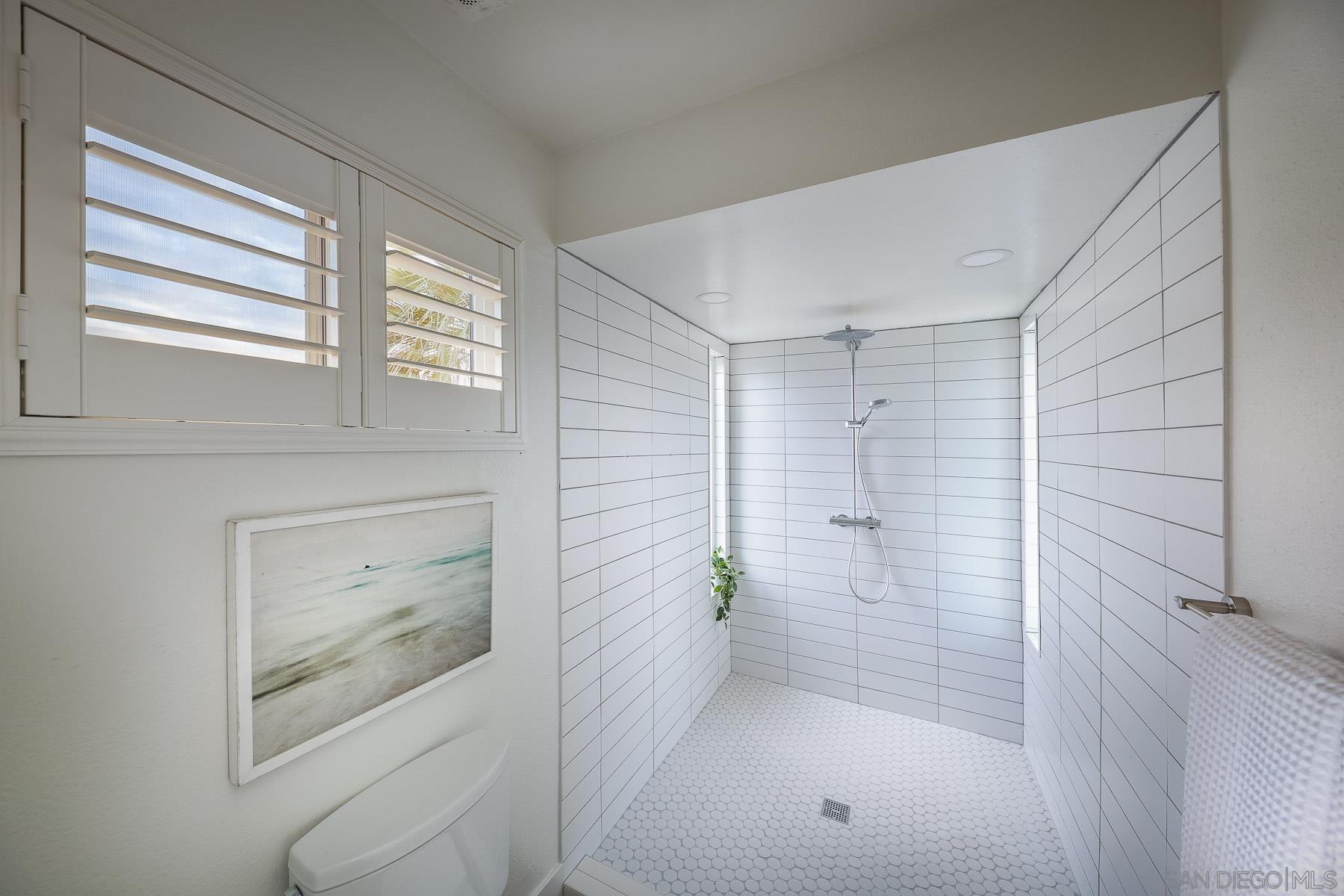 Detail Gallery Image 18 of 30 For 1028  Daisy Ave, Carlsbad,  CA 92011 - 3 Beds | 2 Baths