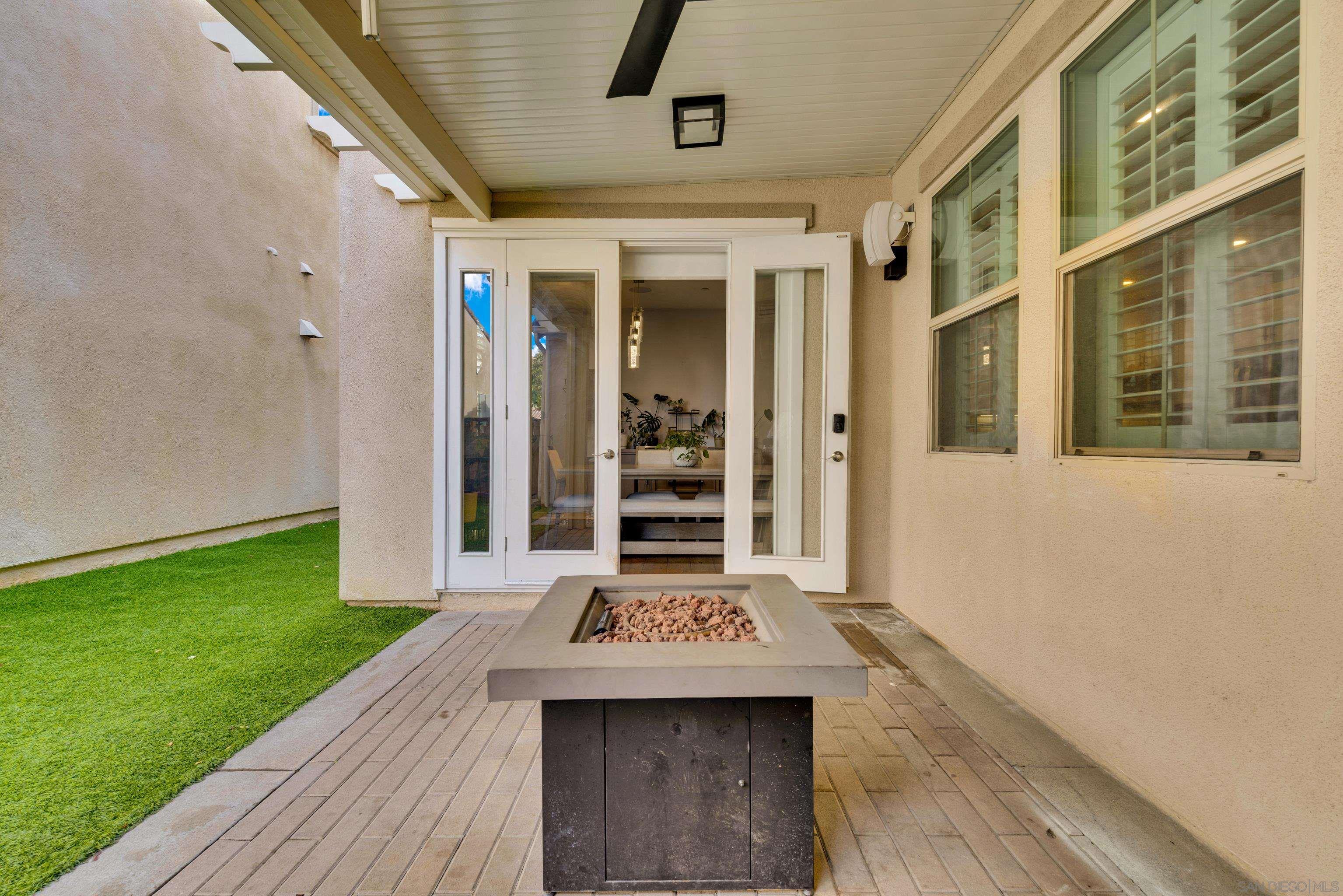 Detail Gallery Image 19 of 71 For 955  Camino Aldea, Chula Vista,  CA 91913 - 4 Beds | 3 Baths