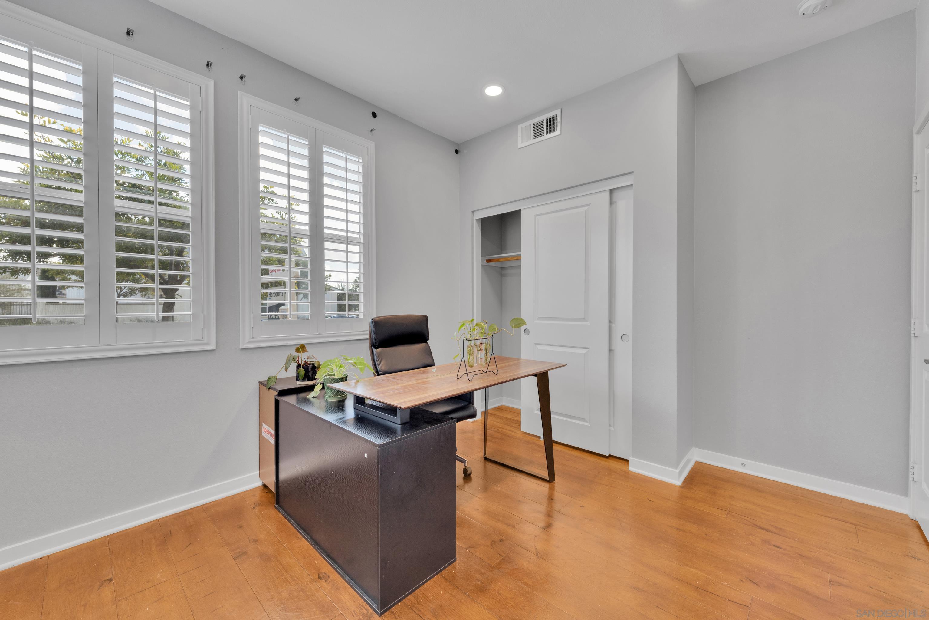 Detail Gallery Image 22 of 71 For 955  Camino Aldea, Chula Vista,  CA 91913 - 4 Beds | 3 Baths