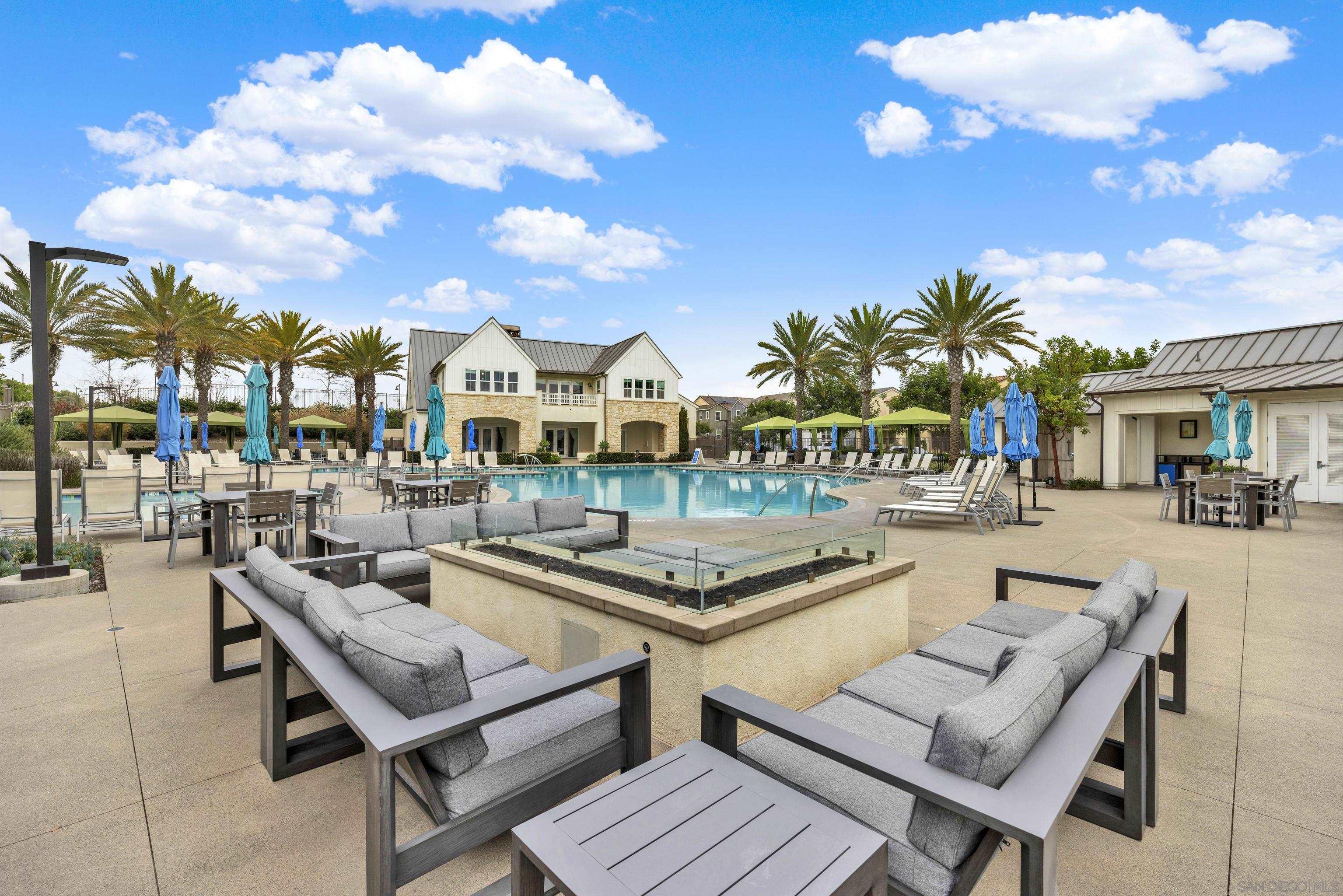 Detail Gallery Image 55 of 71 For 955  Camino Aldea, Chula Vista,  CA 91913 - 4 Beds | 3 Baths