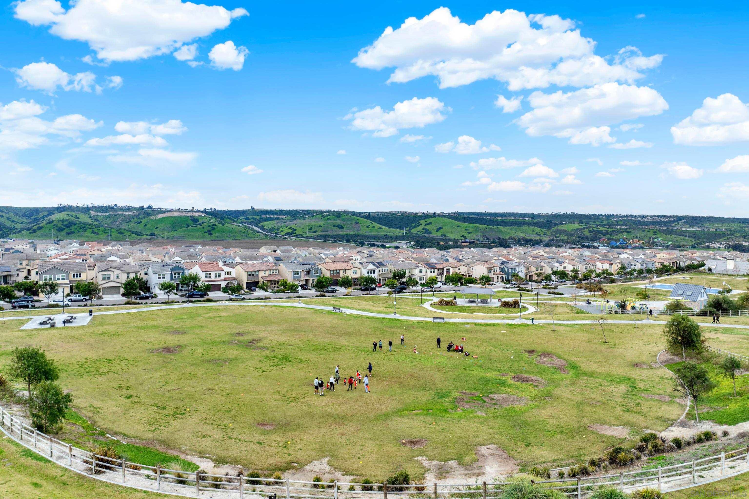 Detail Gallery Image 67 of 71 For 955  Camino Aldea, Chula Vista,  CA 91913 - 4 Beds | 3 Baths