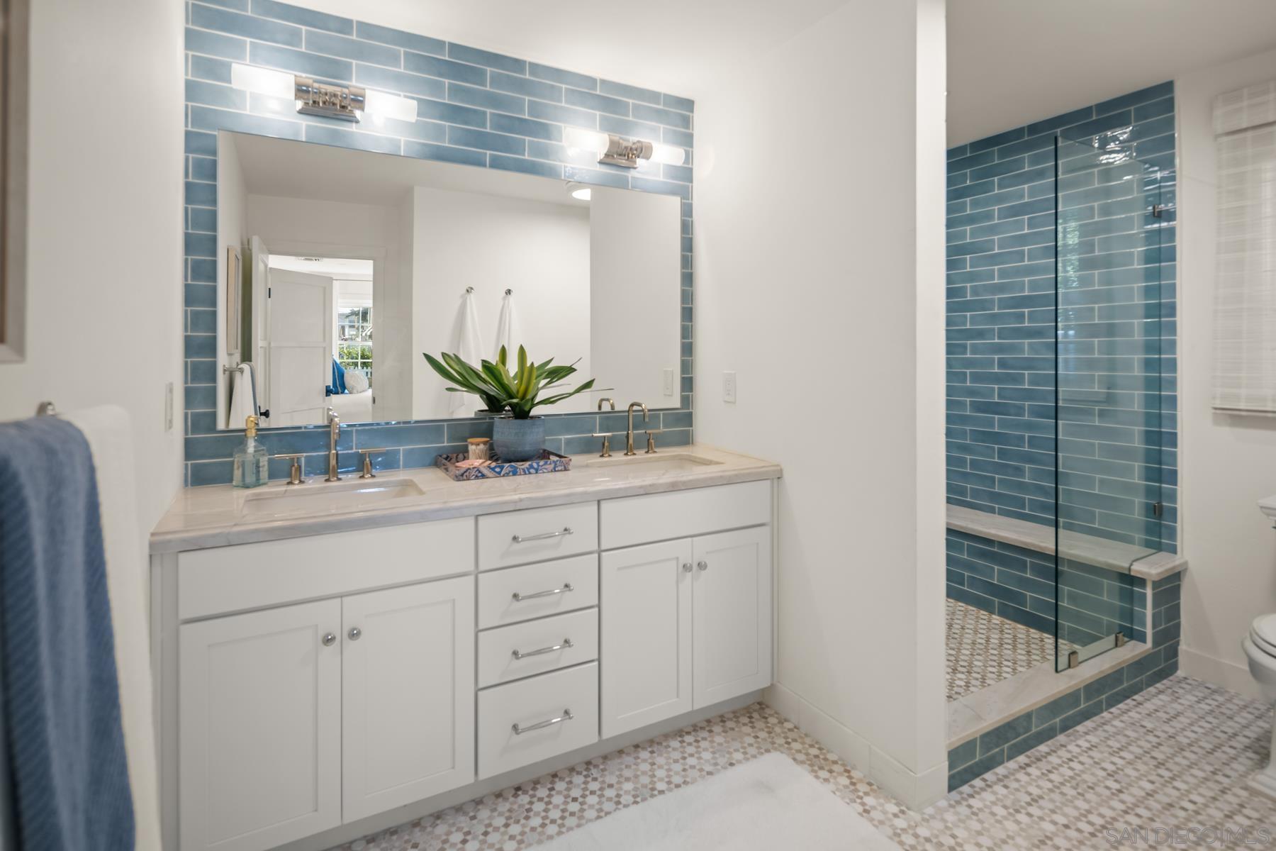 Detail Gallery Image 20 of 37 For 909  1st St, Coronado,  CA 92118 - 2 Beds | 2 Baths