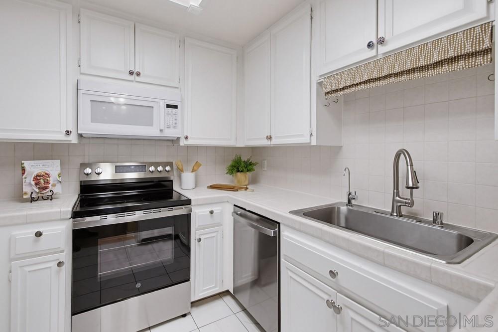 Detail Gallery Image 18 of 46 For 5745  Friars Rd  #80,  San Diego,  CA 92110 - 1 Beds | 1/1 Baths