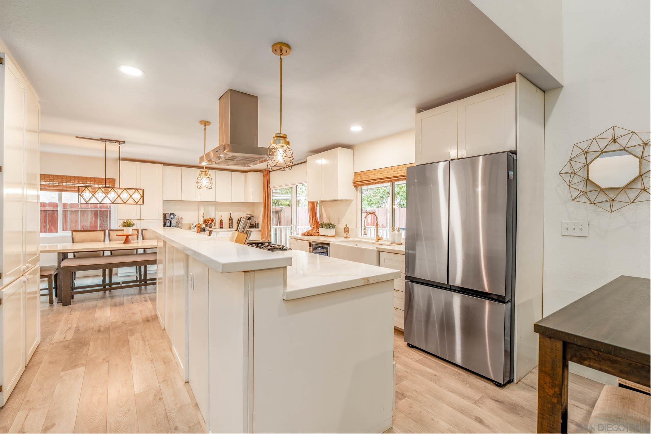 Detail Gallery Image 3 of 30 For 2369  Biola, San Diego,  CA 92154 - 4 Beds | 3 Baths