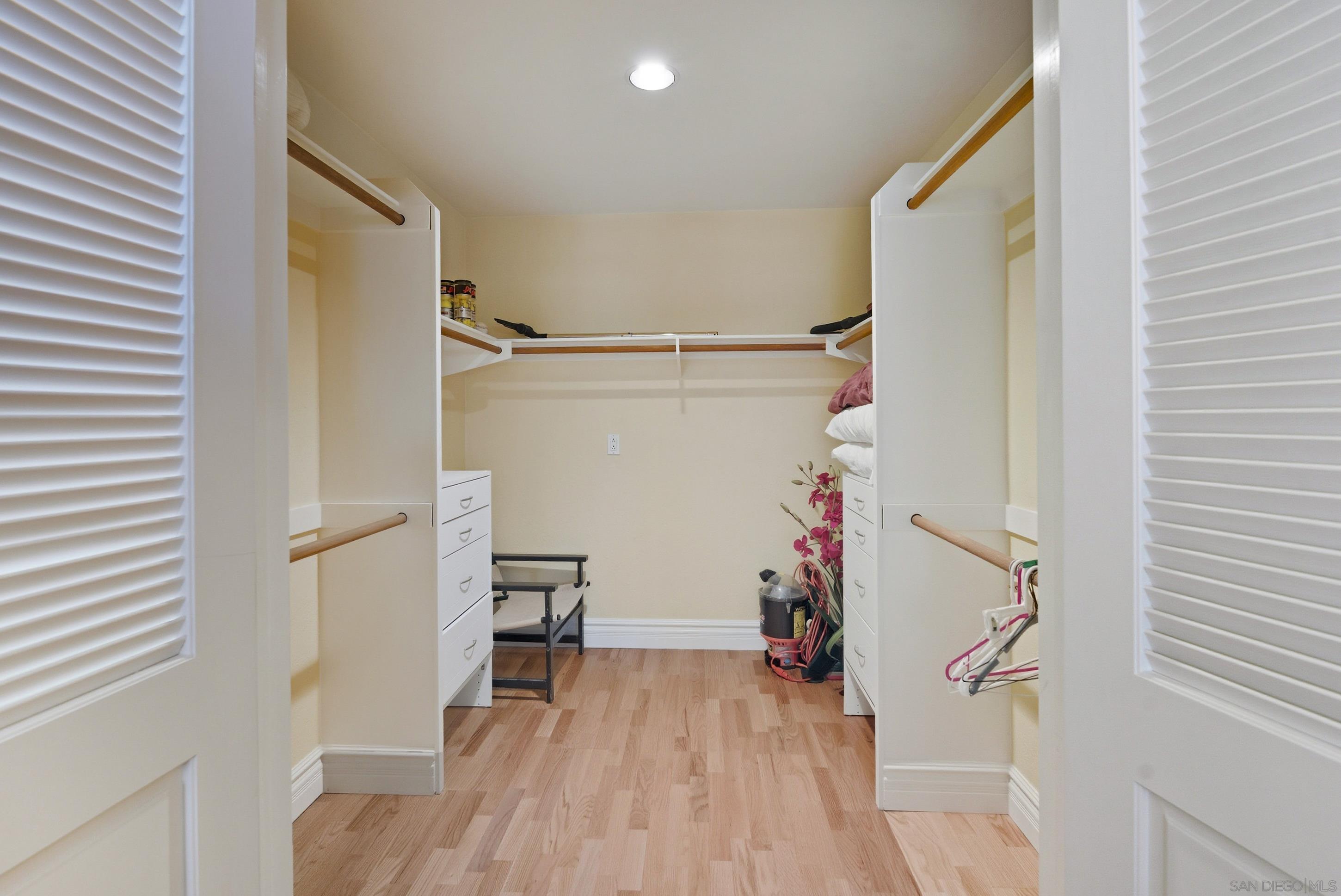 Detail Gallery Image 35 of 41 For 5  Bridgetown Bend, Coronado,  CA 92118 - 3 Beds | 3 Baths