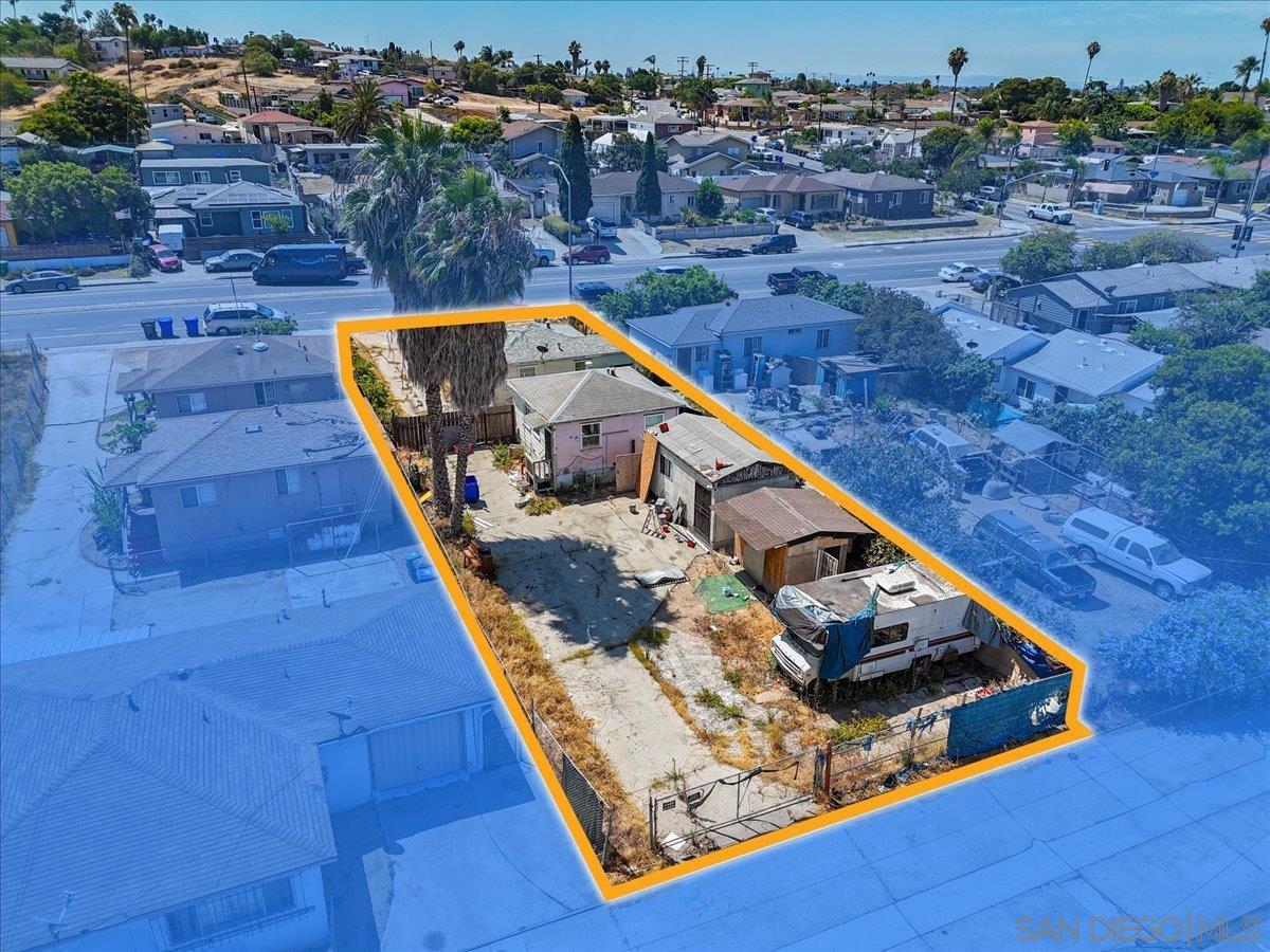 Detail Gallery Image 8 of 10 For 5236-38  Imperial Ave, San Diego,  CA 92114 - – Beds | – Baths